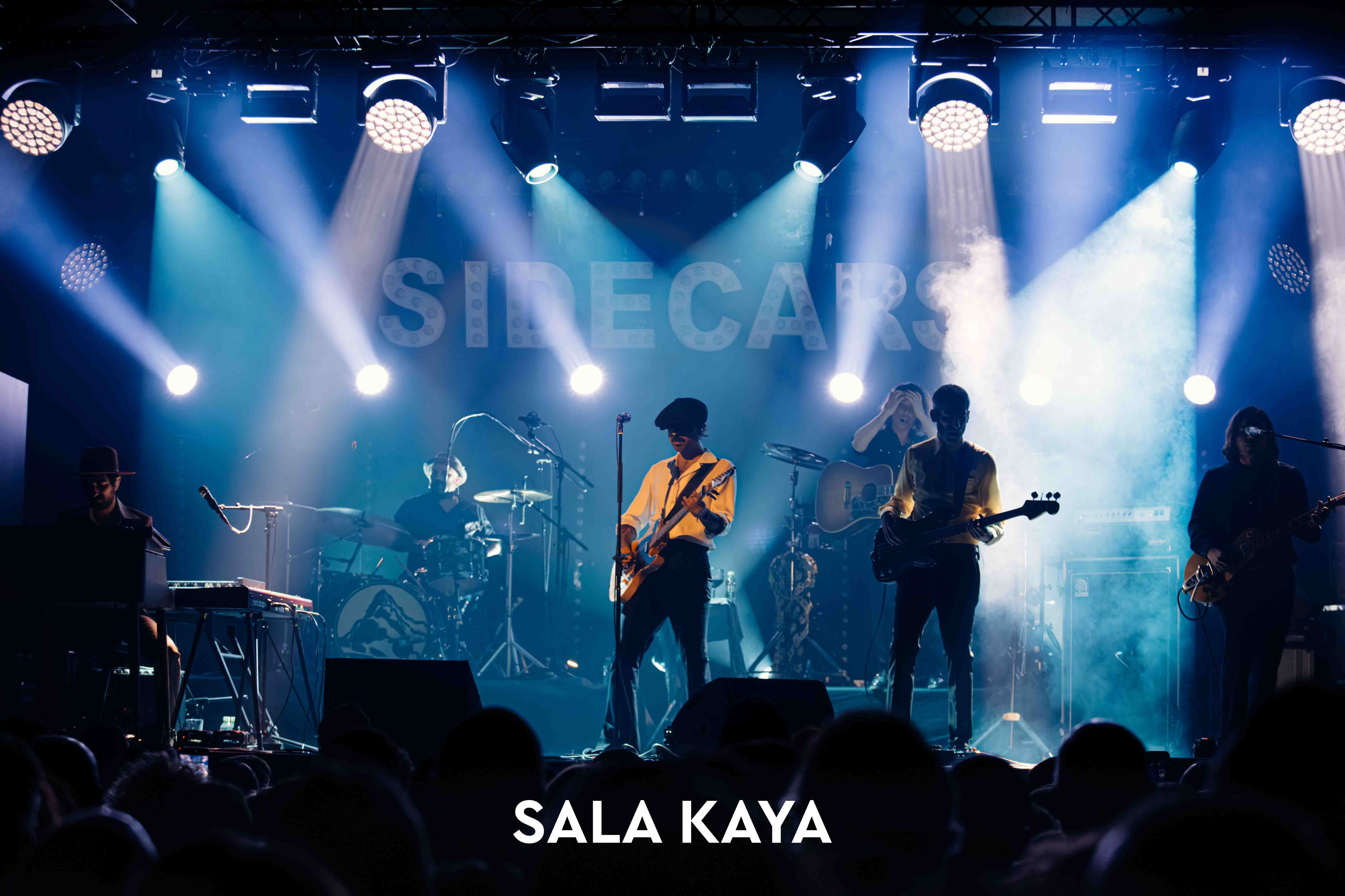 foto de público de SIDECARS