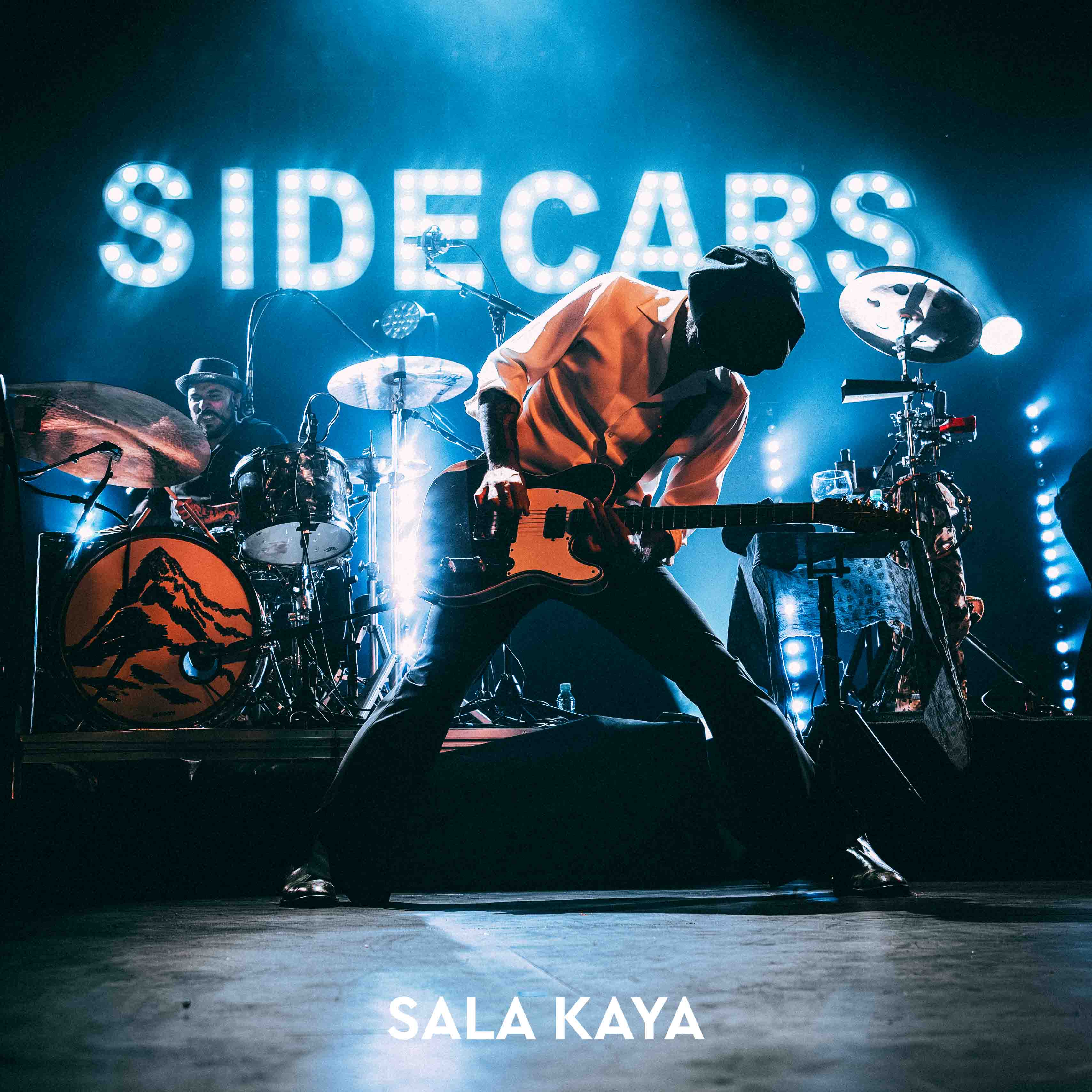 foto de público de SIDECARS