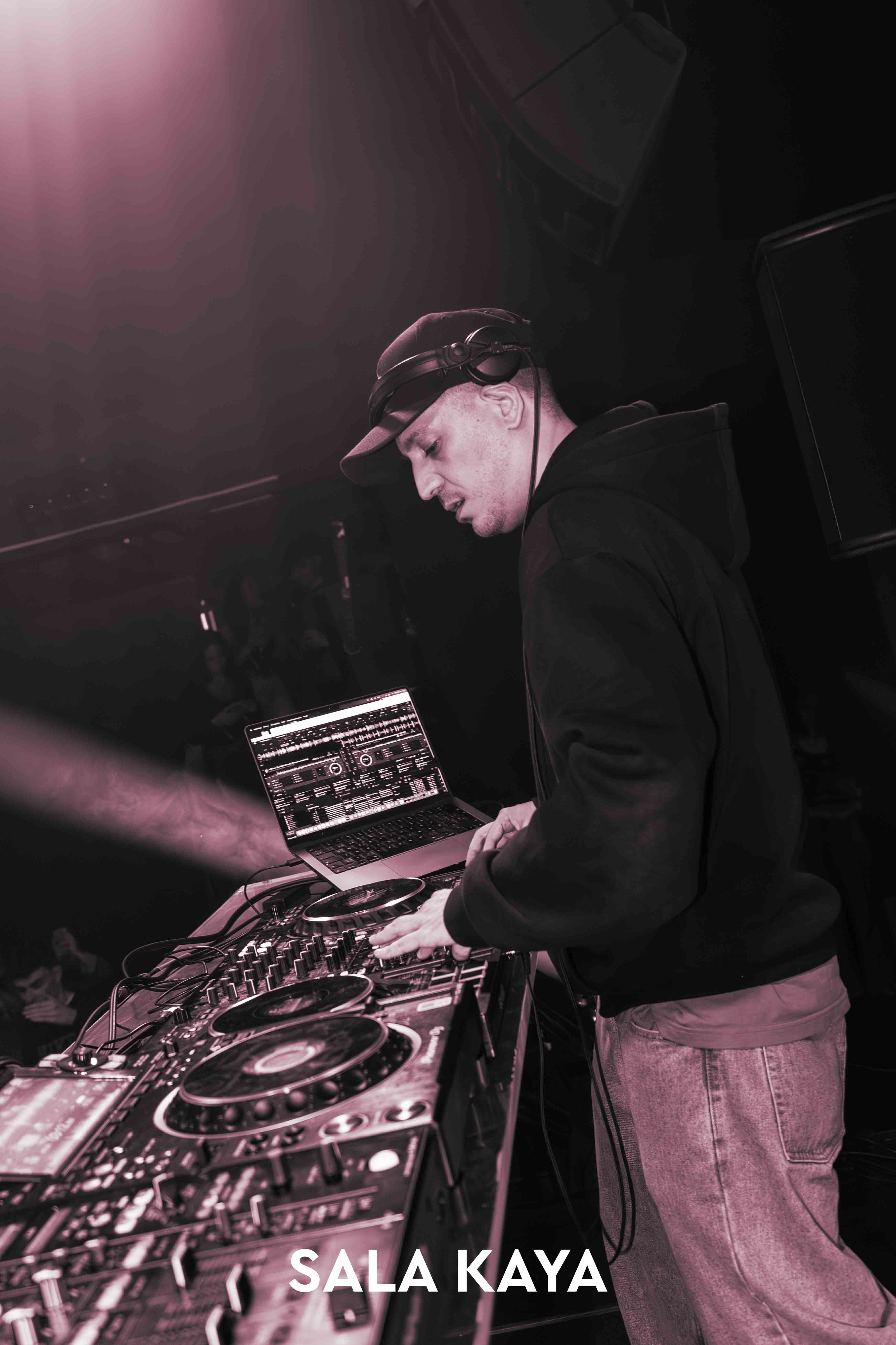 foto de público de ALEX MARTINI