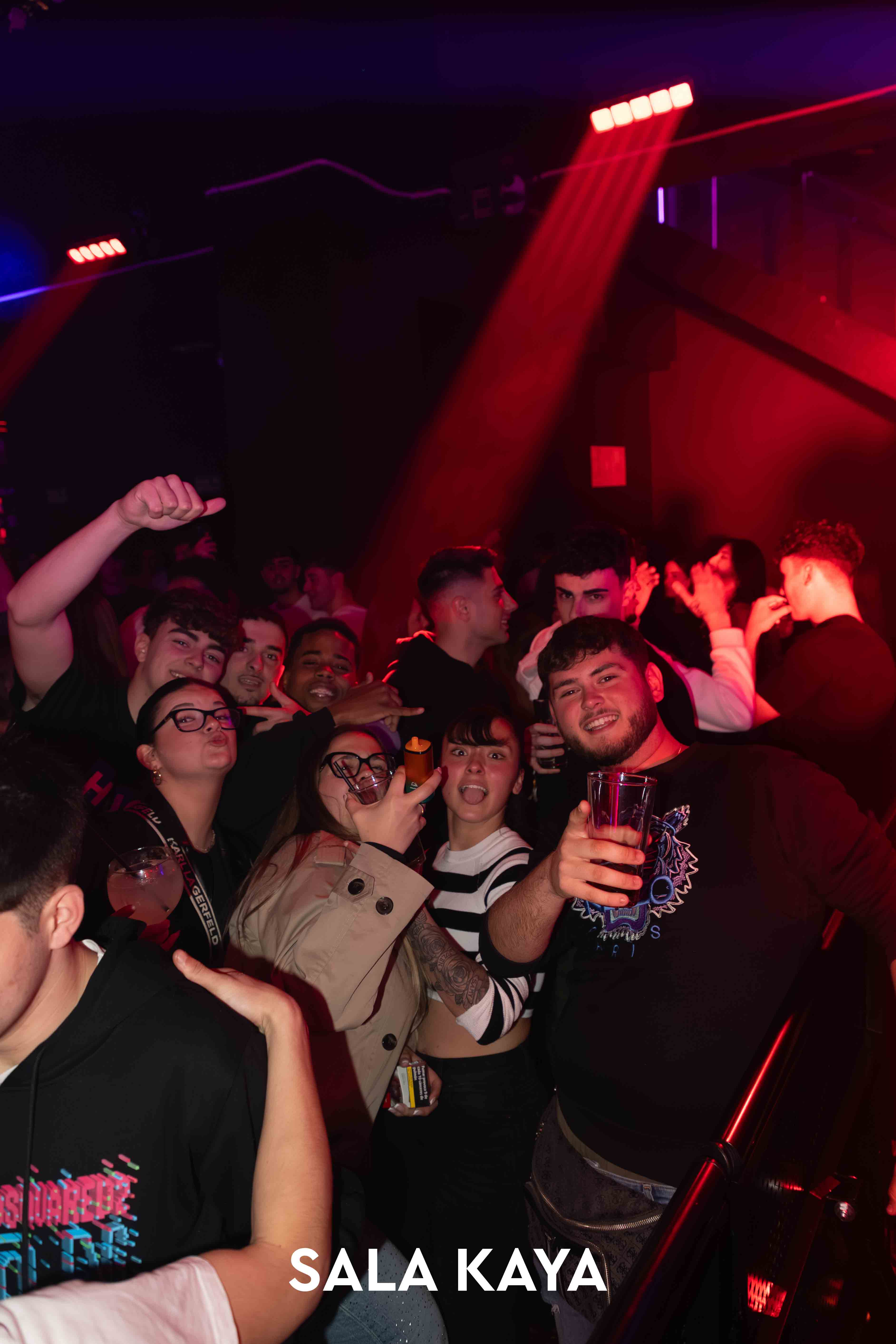 foto de público de ALEX MARTINI