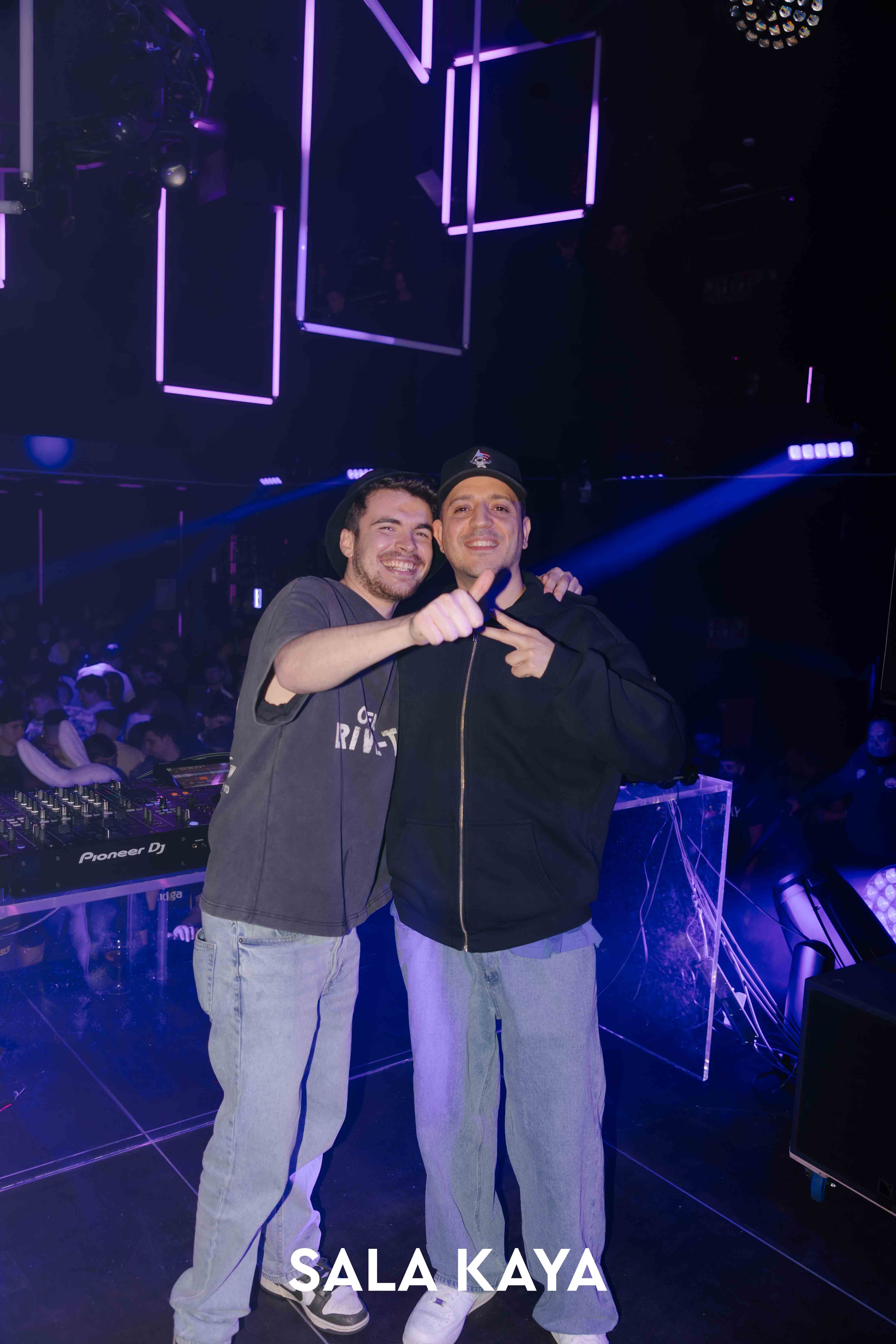 foto de público de ALEX MARTINI