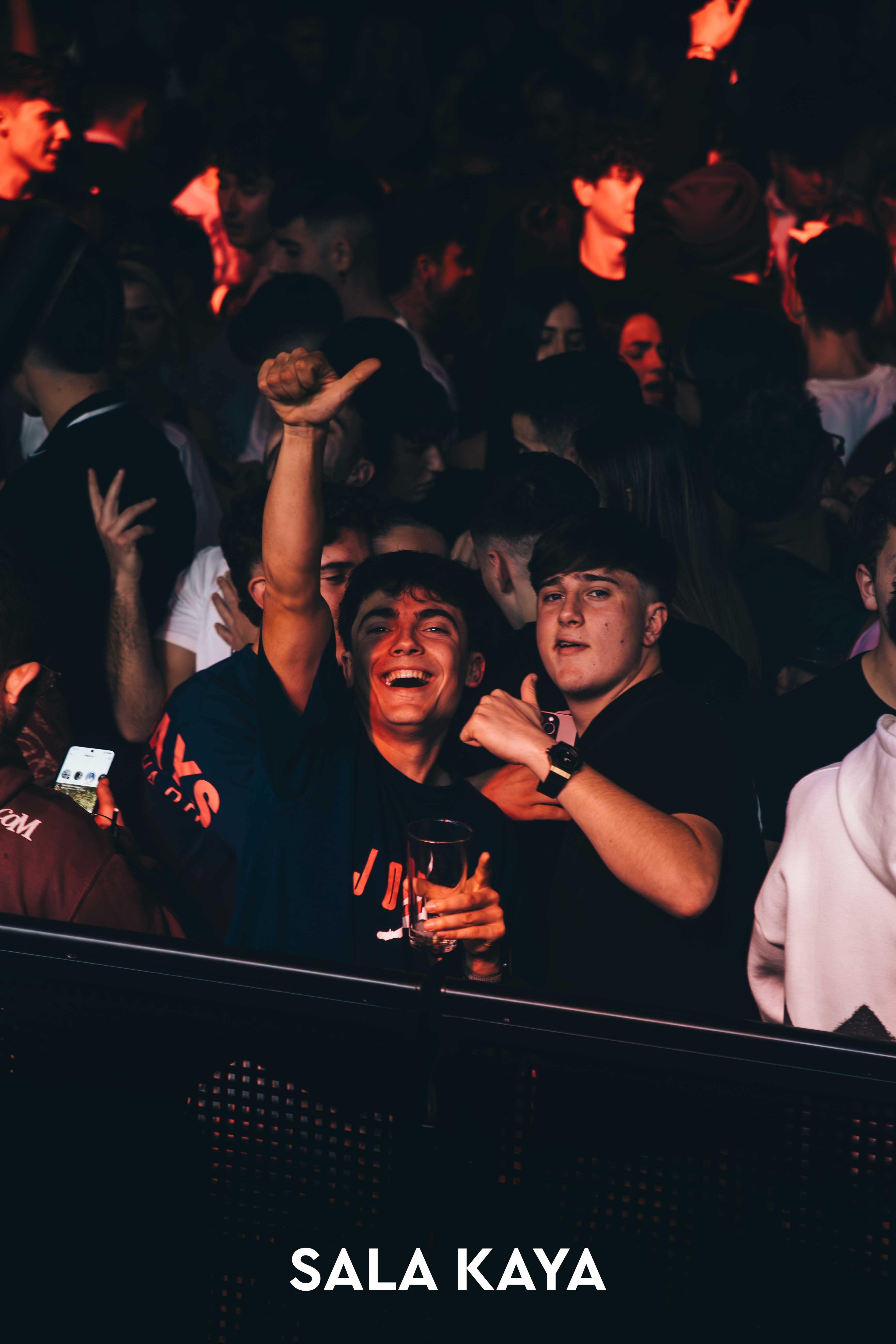 foto de público de ALVAMA ICE