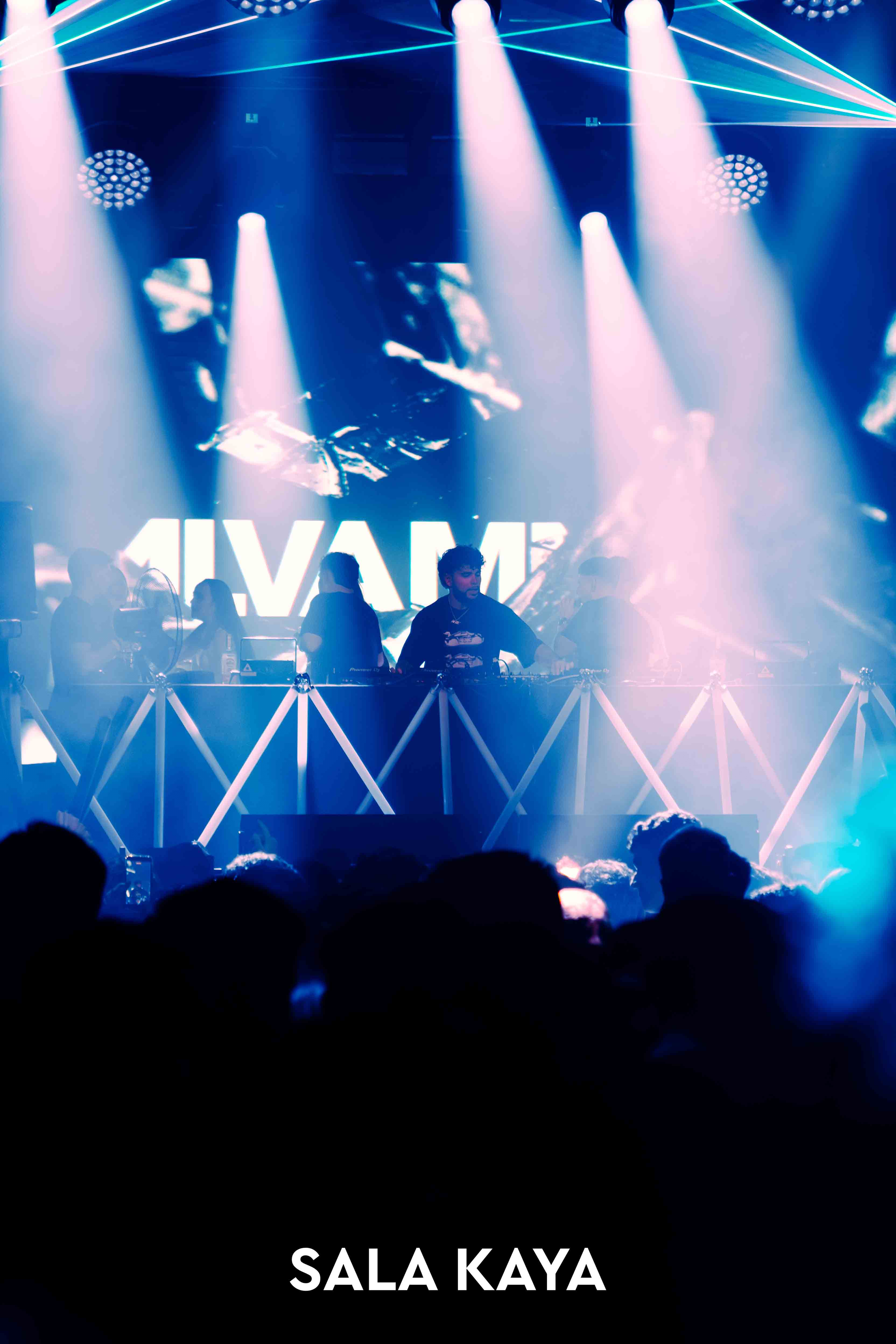 foto de público de ALVAMA ICE