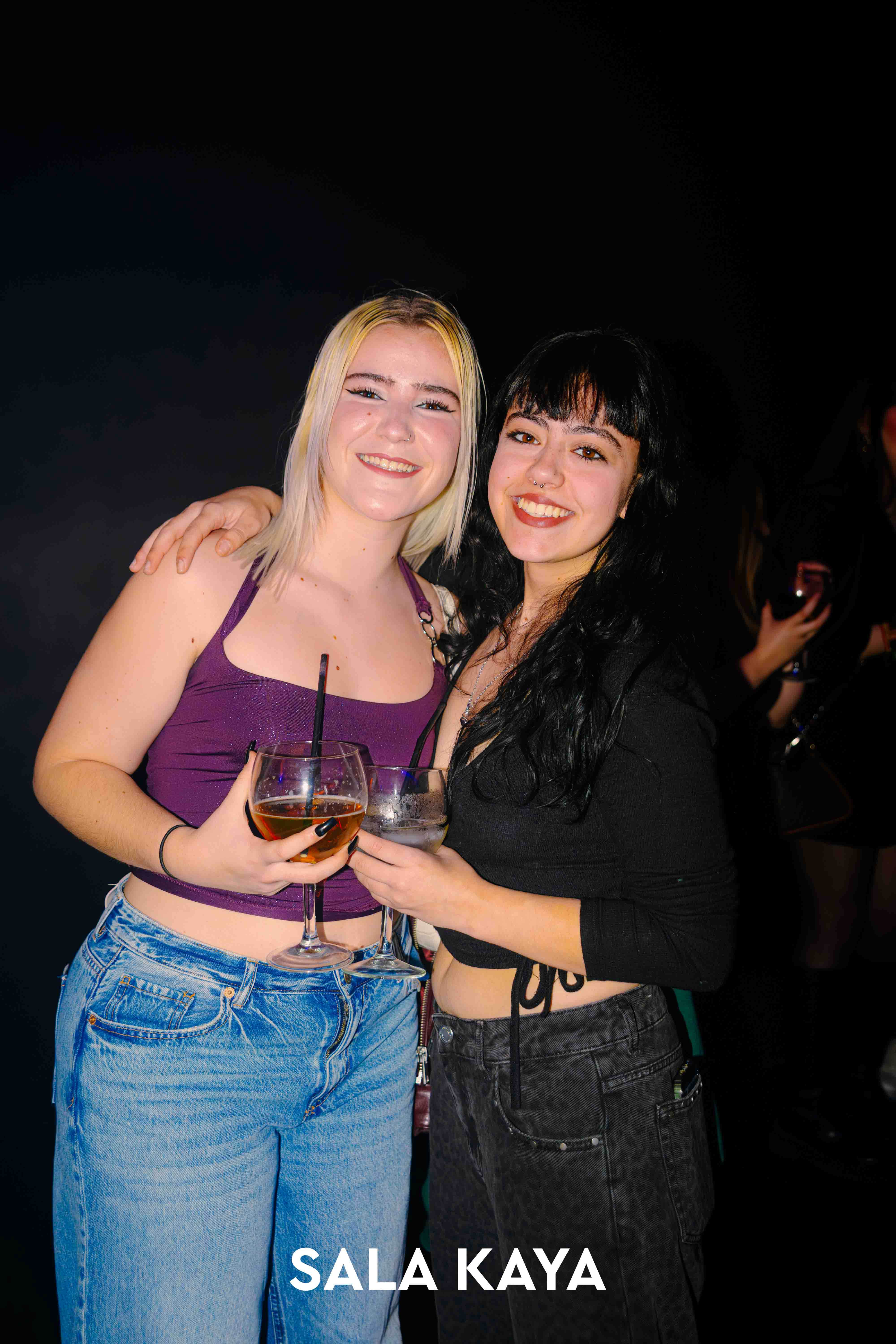 foto de público de BAD PARTY