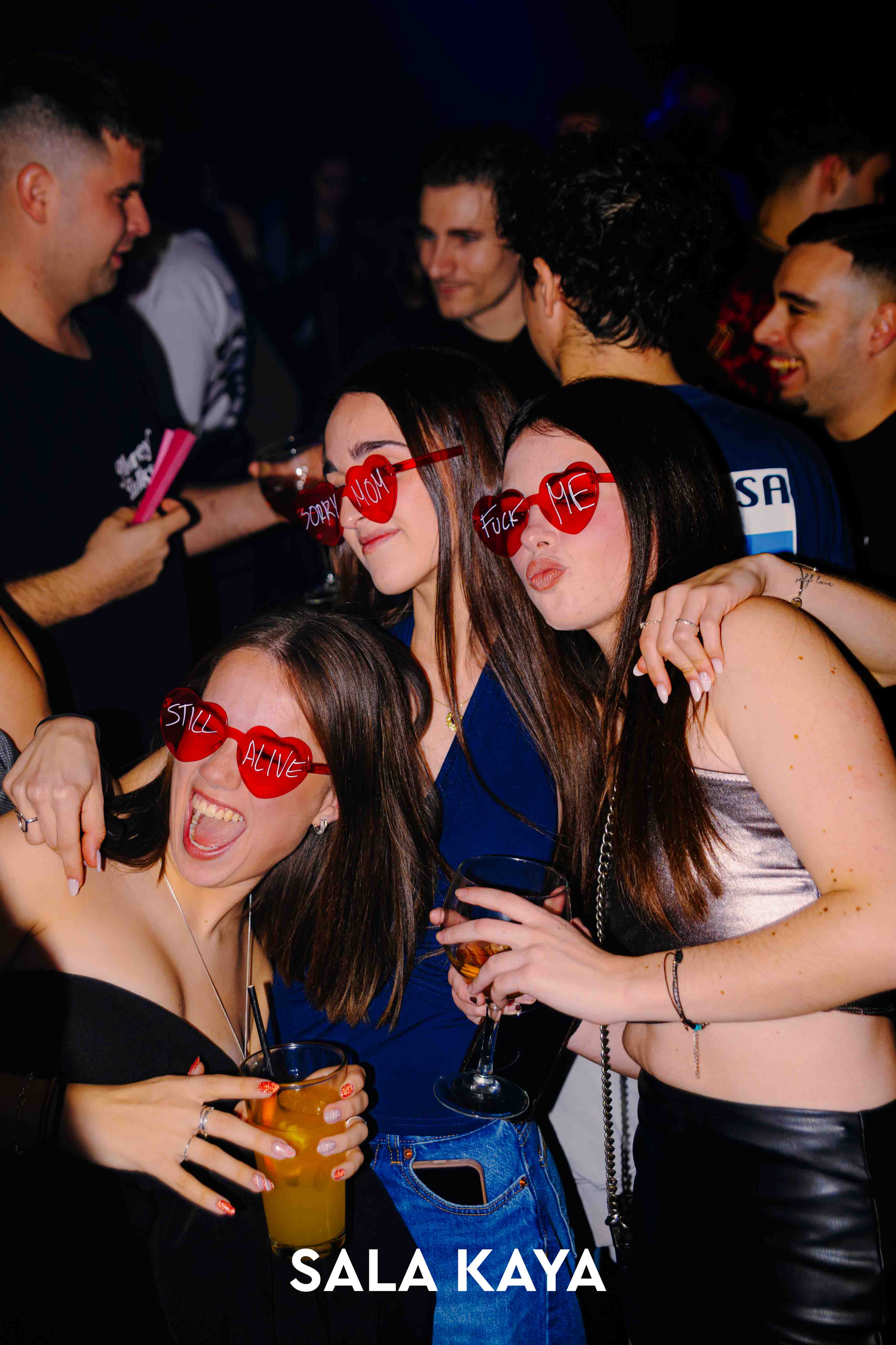 foto de público de BAD PARTY