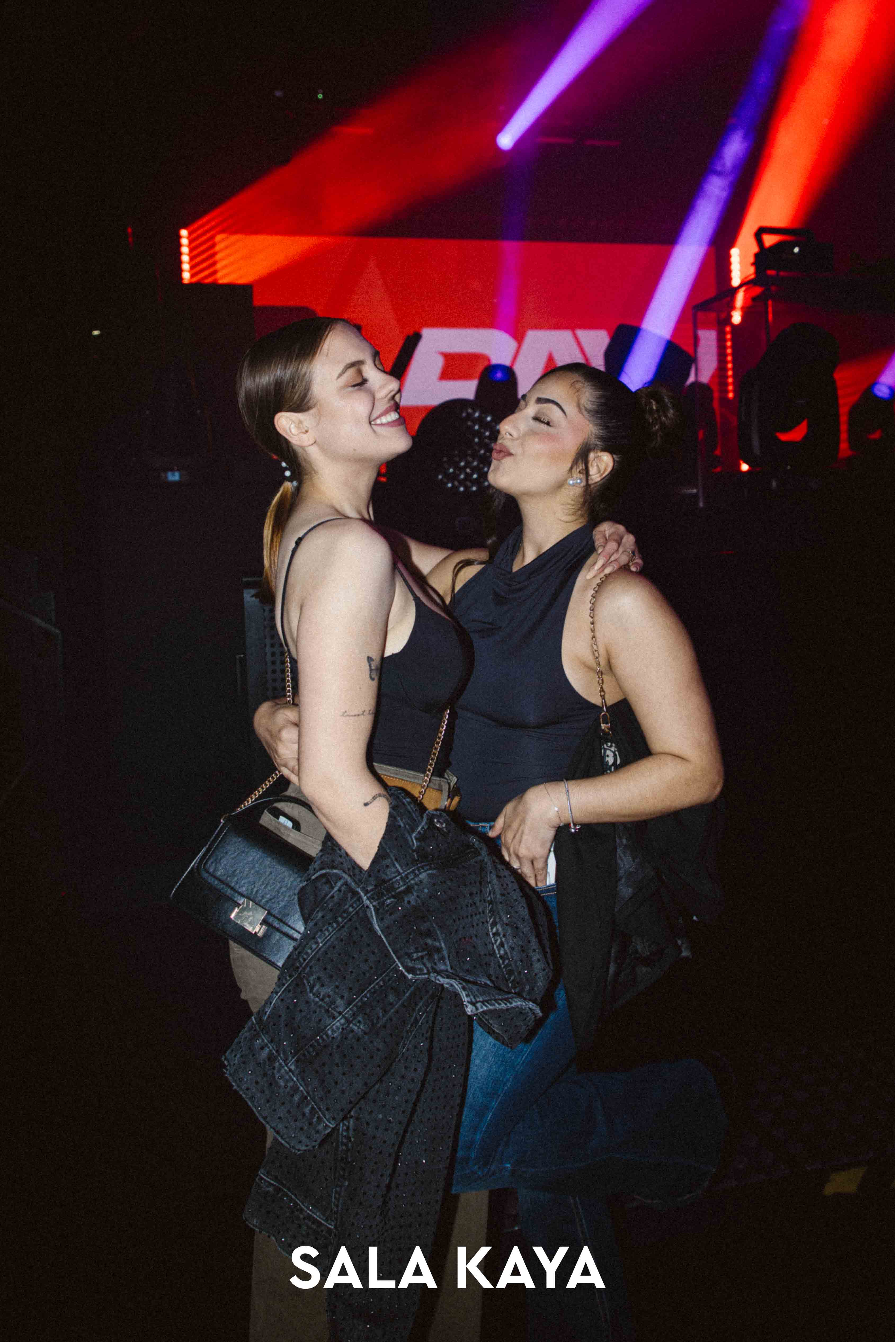 foto de público de DJ BALLESTEROS