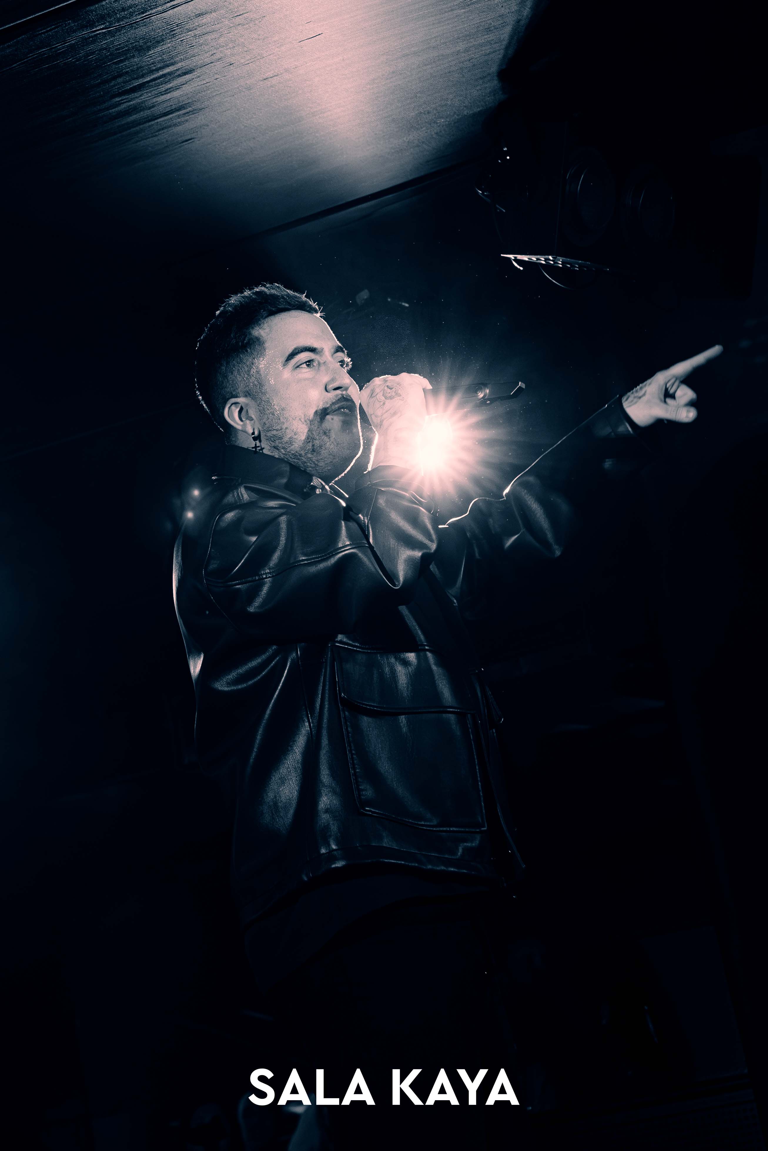 foto de público de BERET