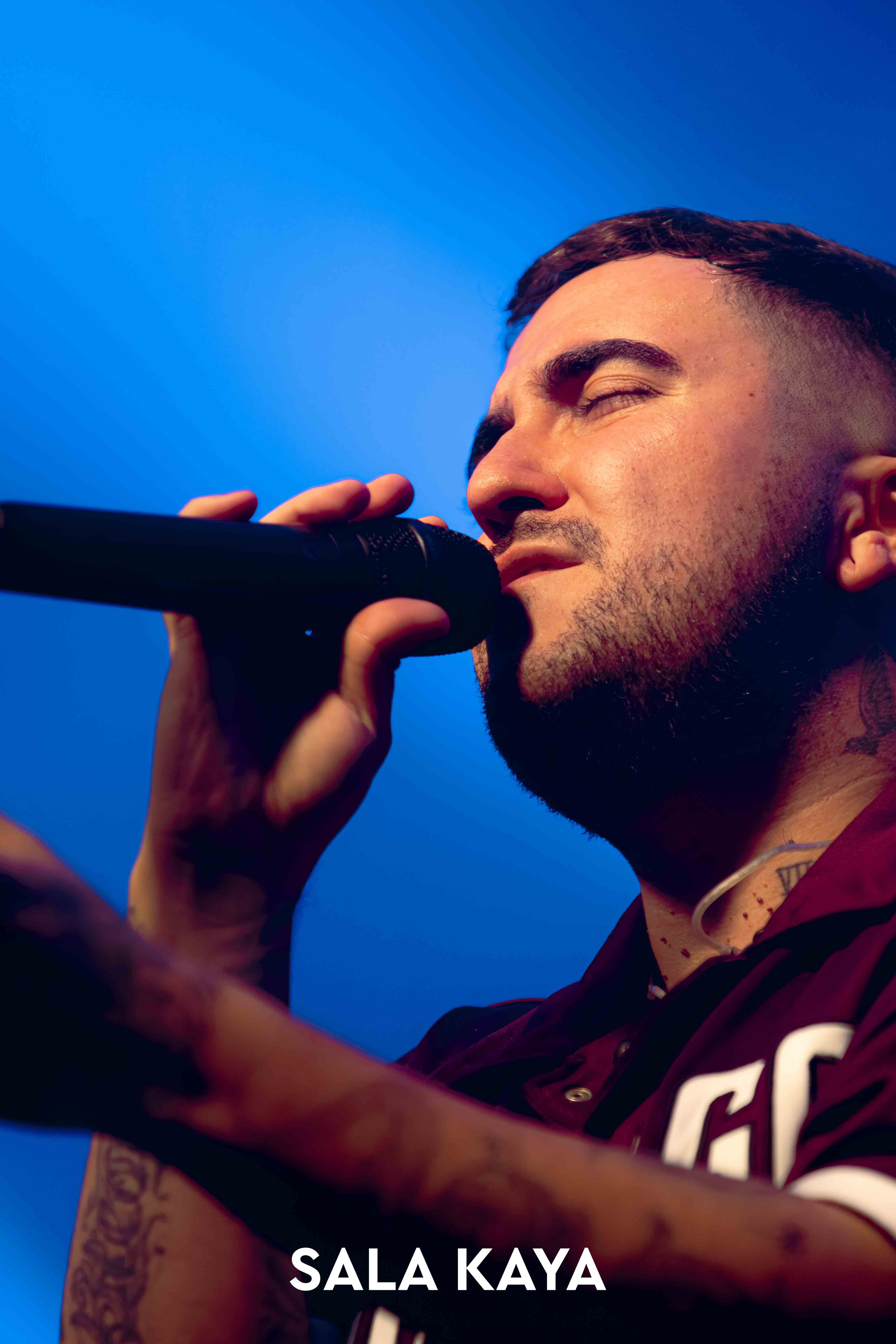 foto de público de BERET