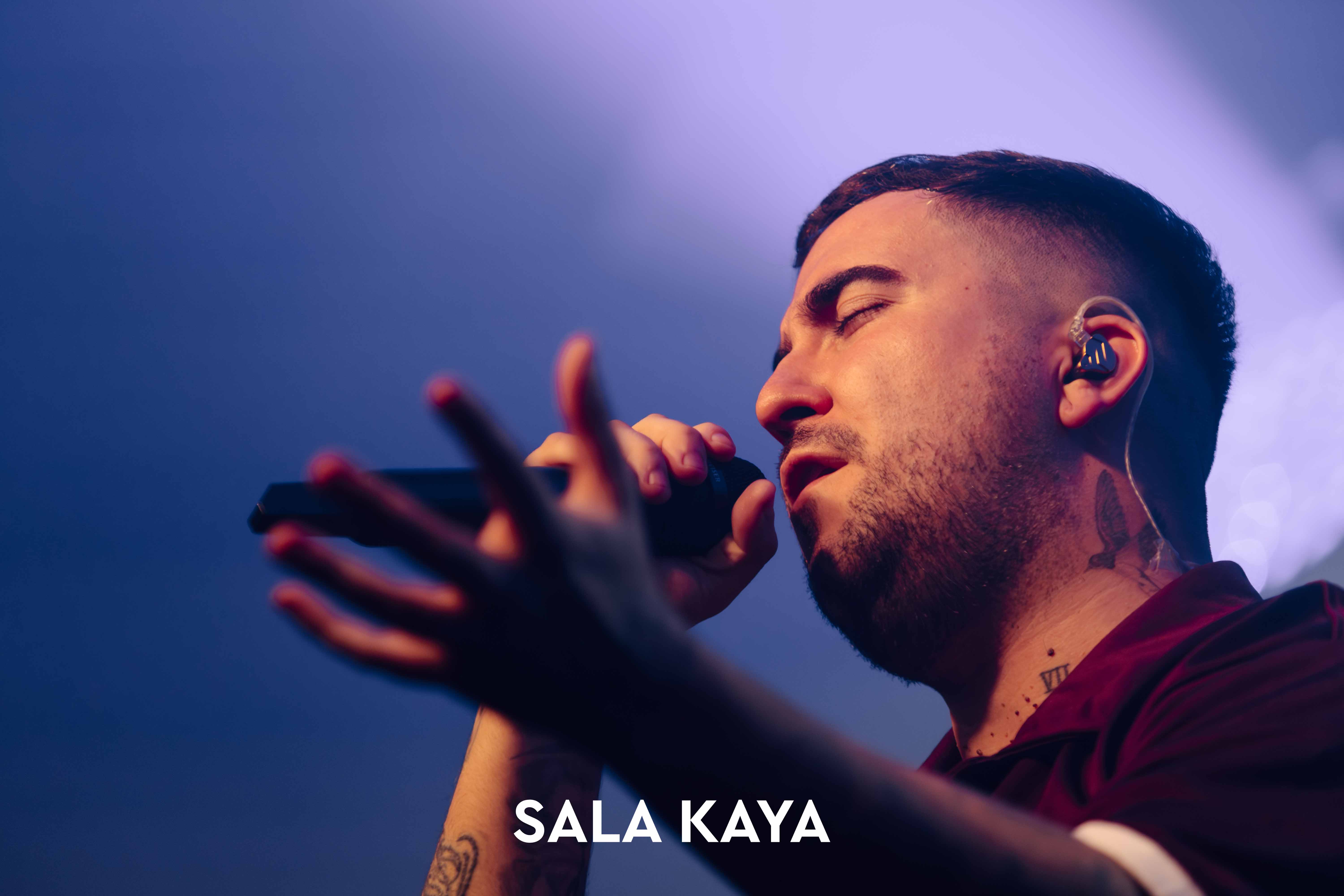 foto de público de BERET