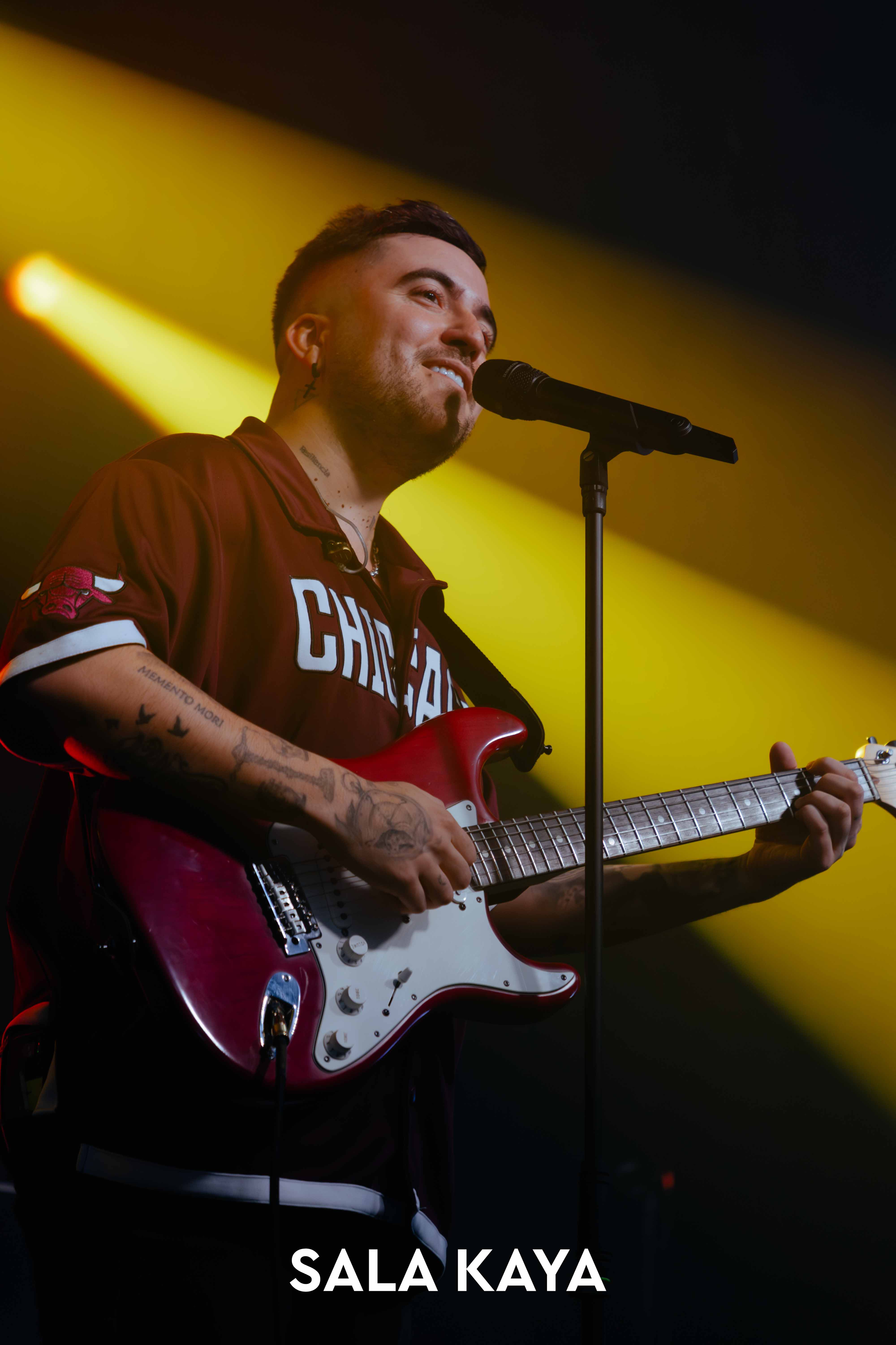 foto de público de BERET