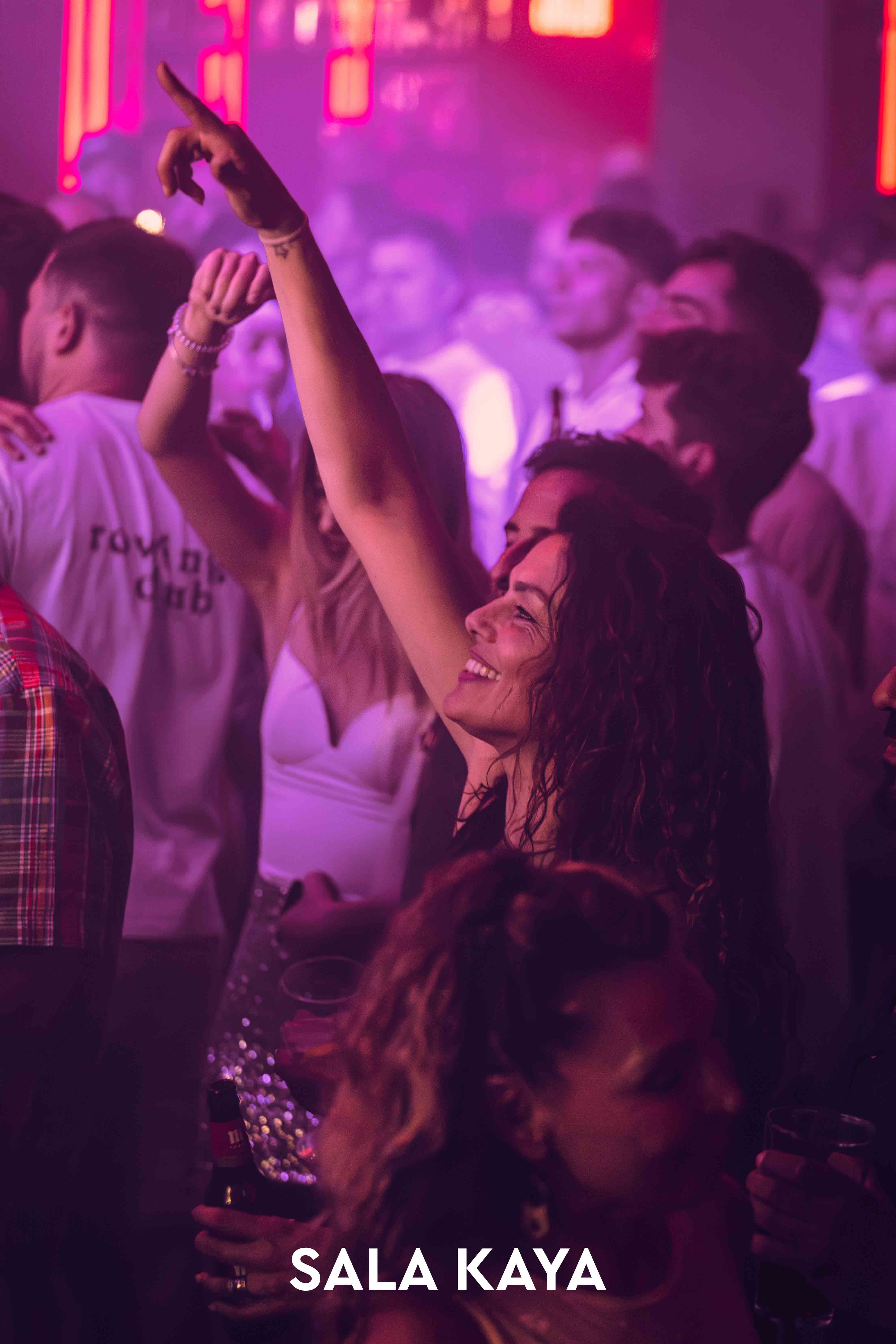 foto de público de BOB SINCLAR