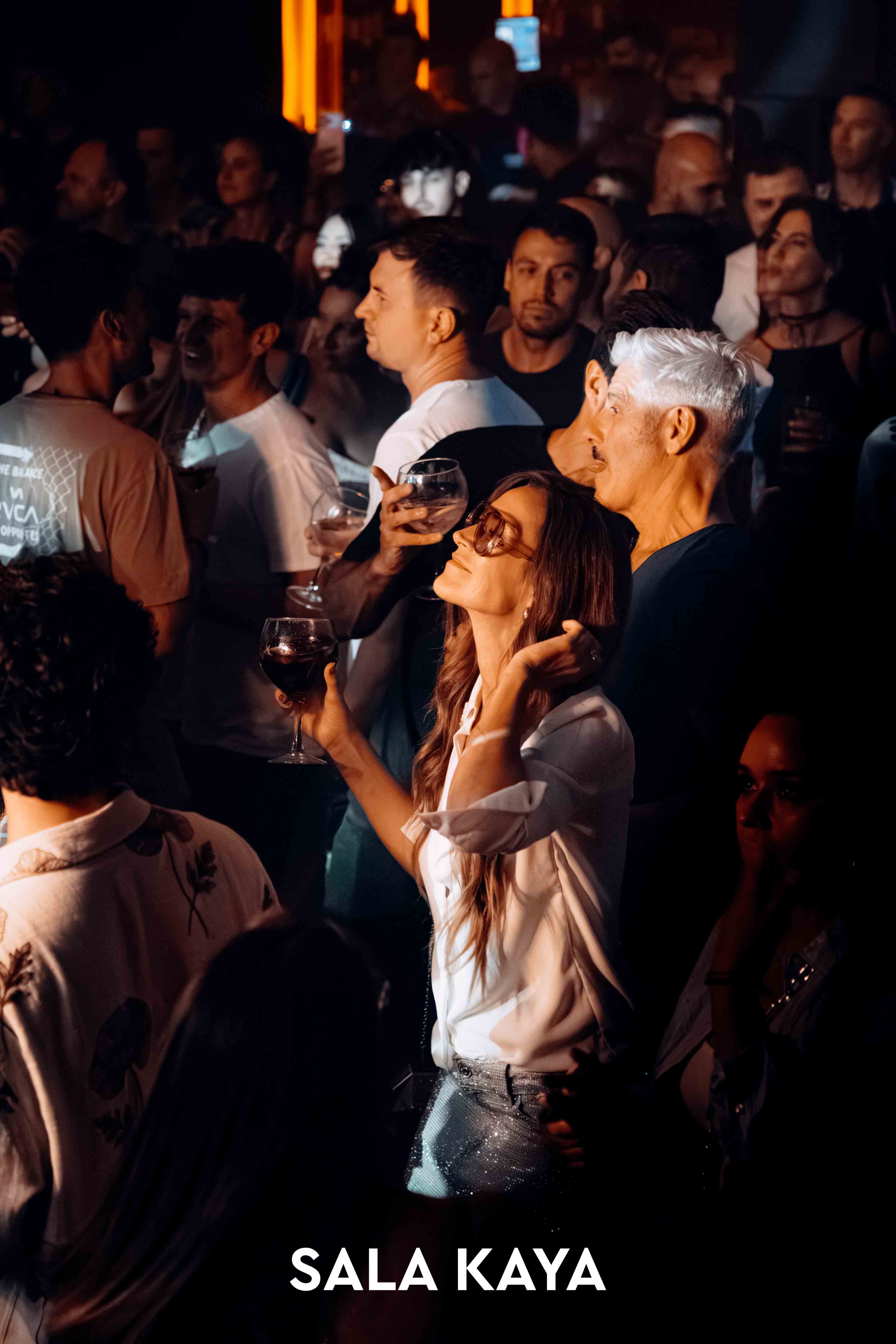 foto de público de BOB SINCLAR