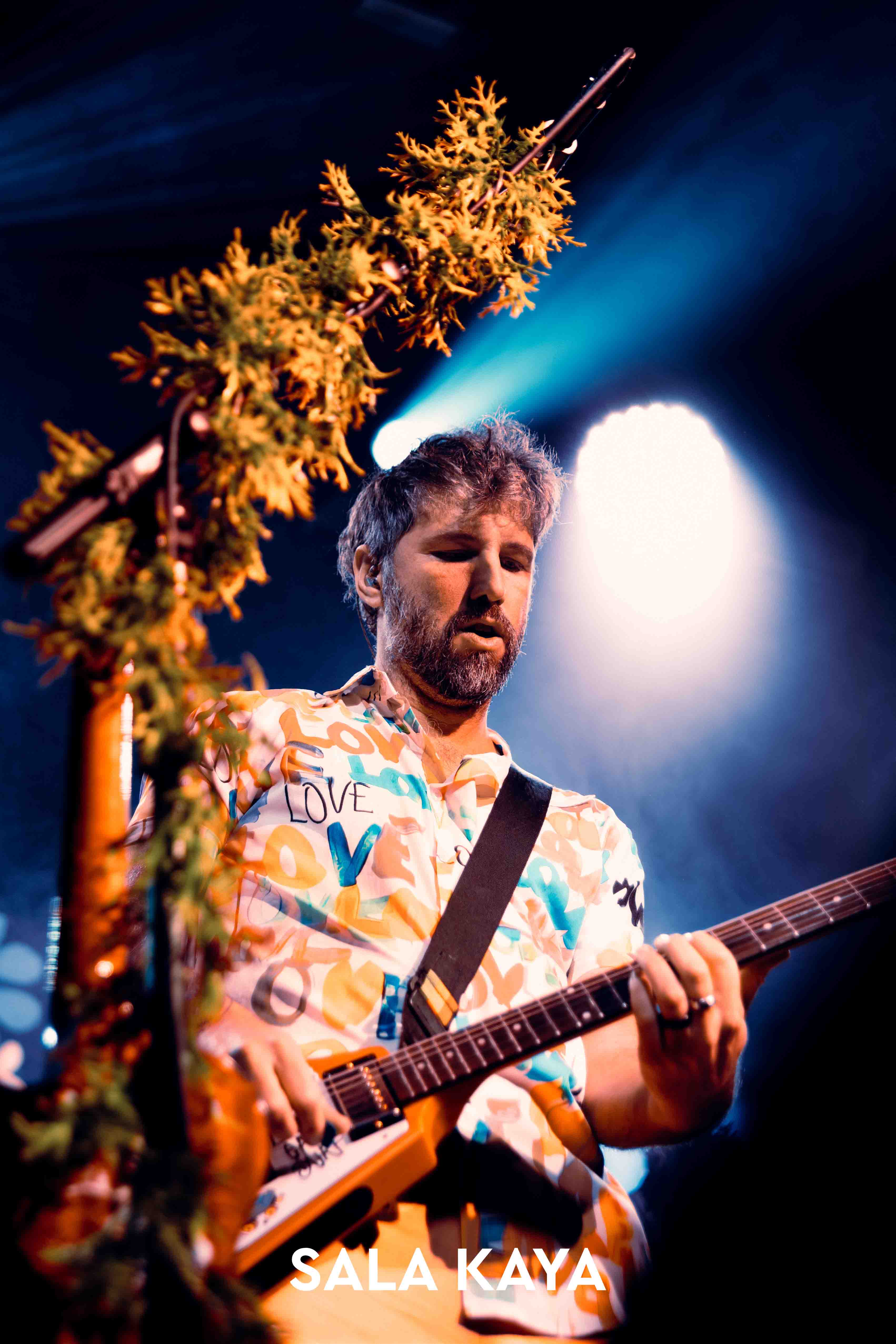 foto de público de BOMBAI