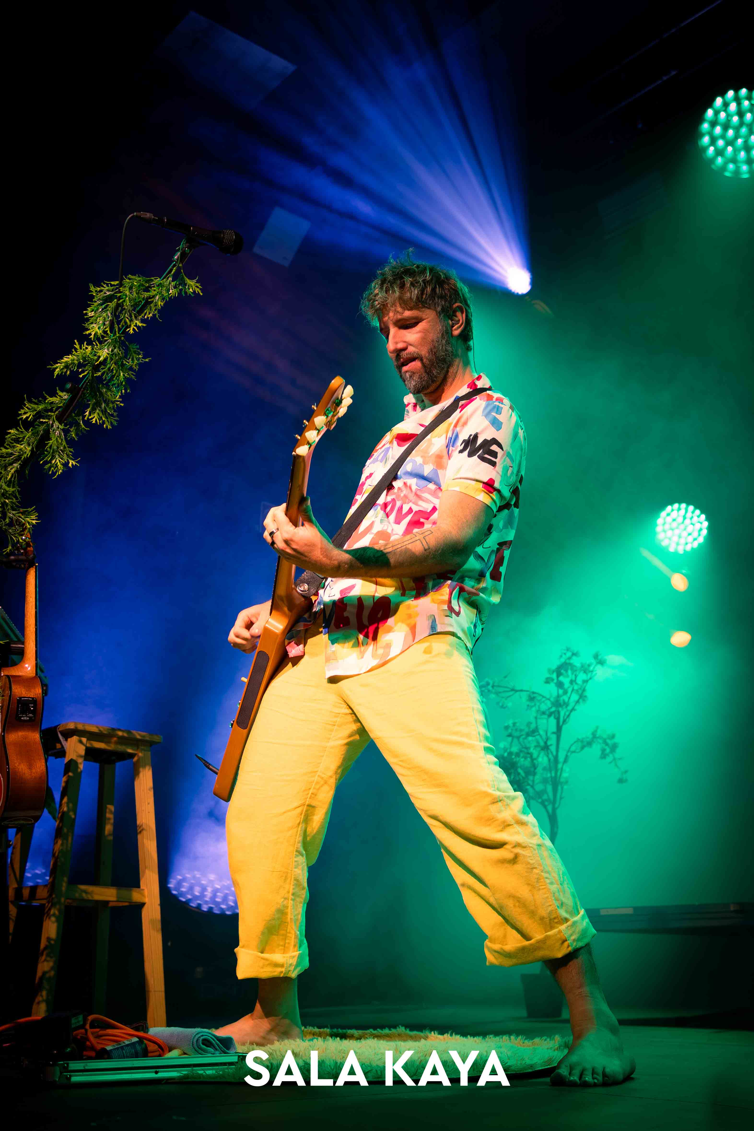 foto de público de BOMBAI