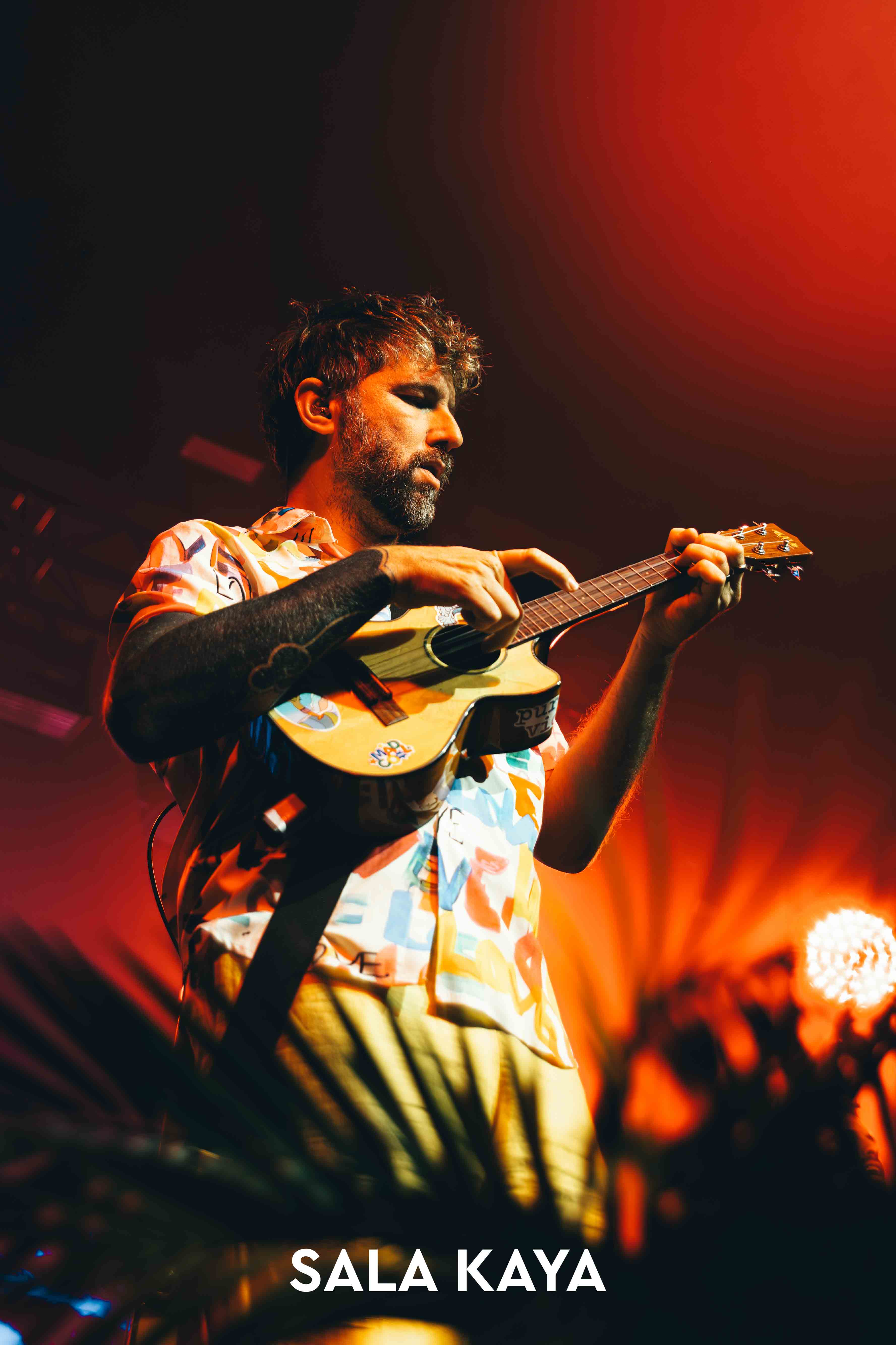 foto de público de BOMBAI