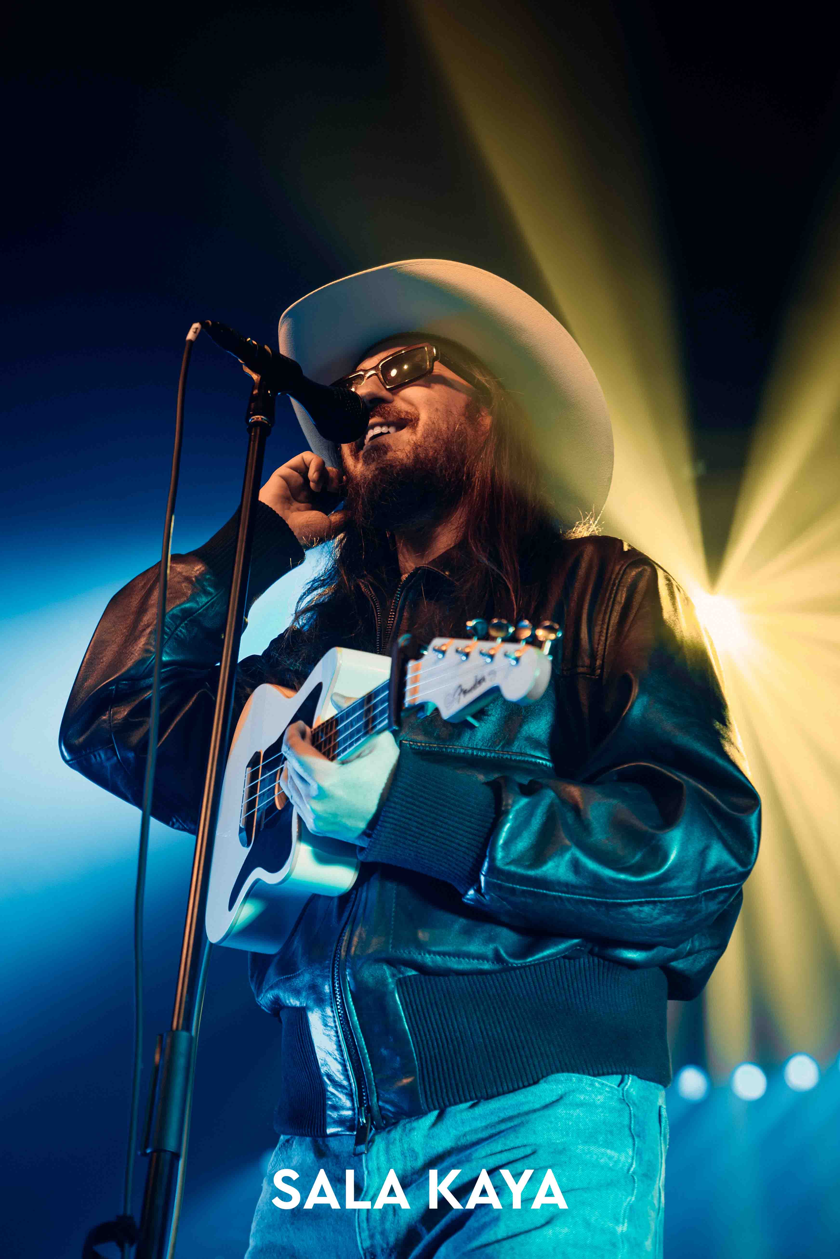 foto de público de CARLOS SADNESS