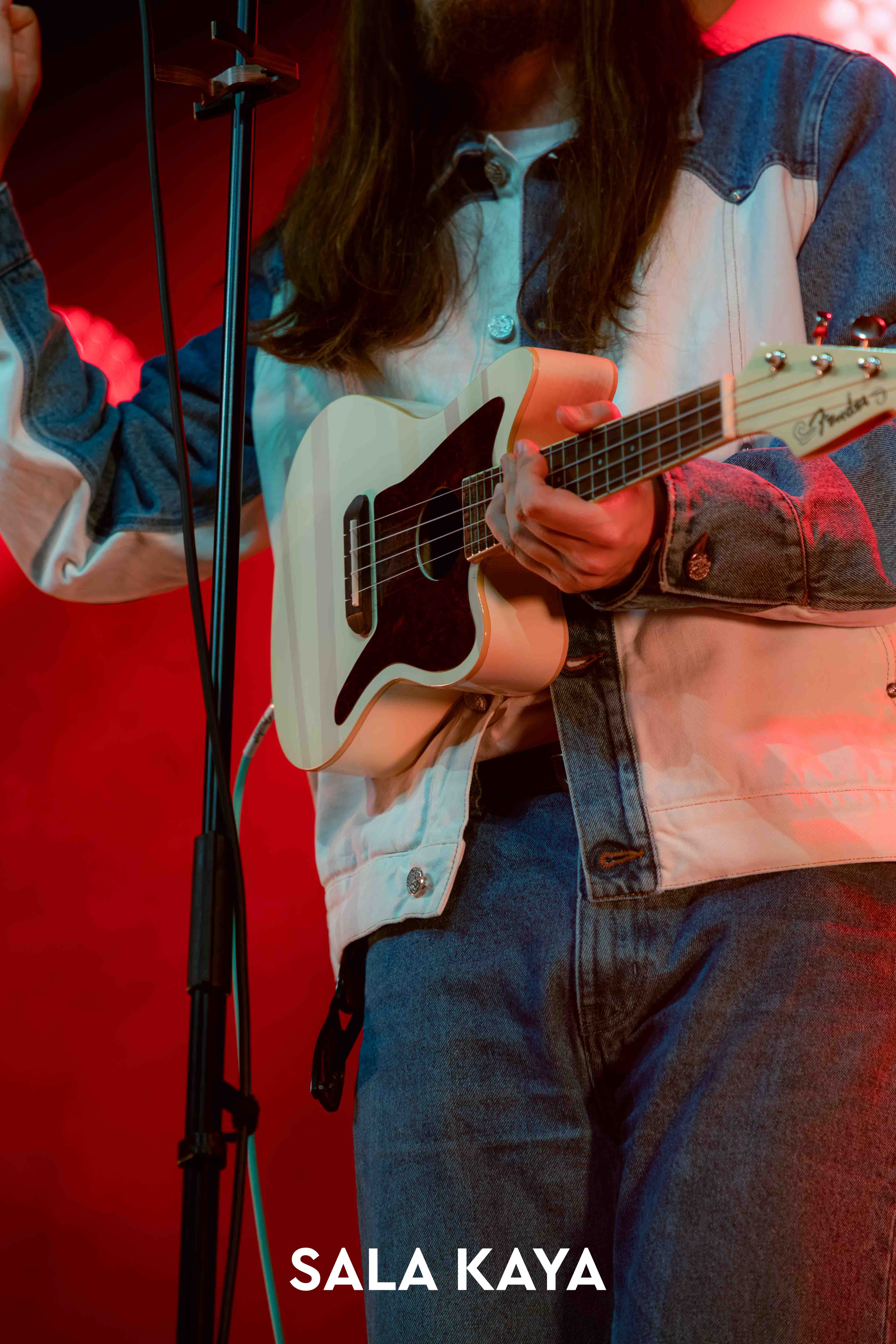 foto de público de CARLOS SADNESS