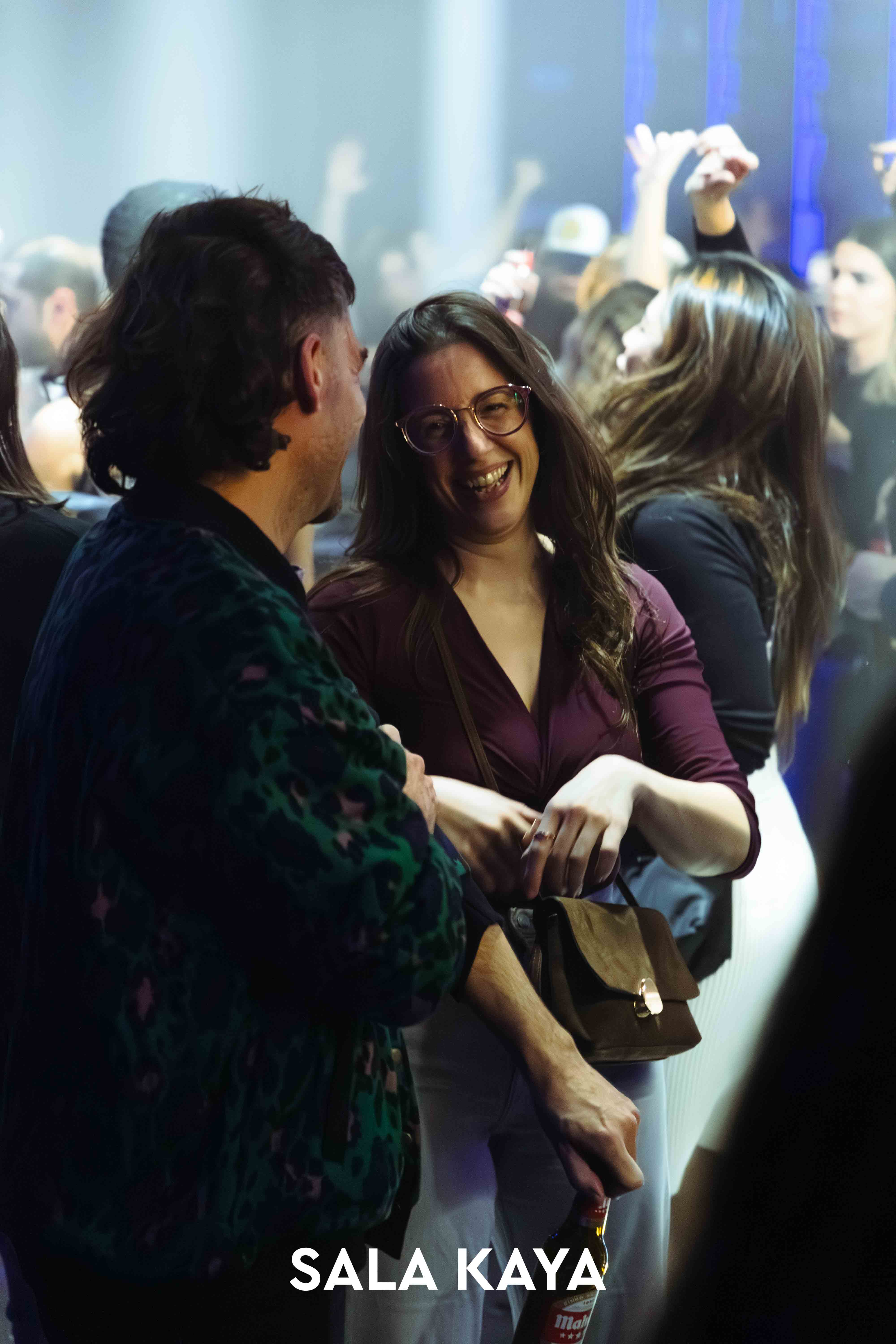 foto de público de CARLOS SADNESS