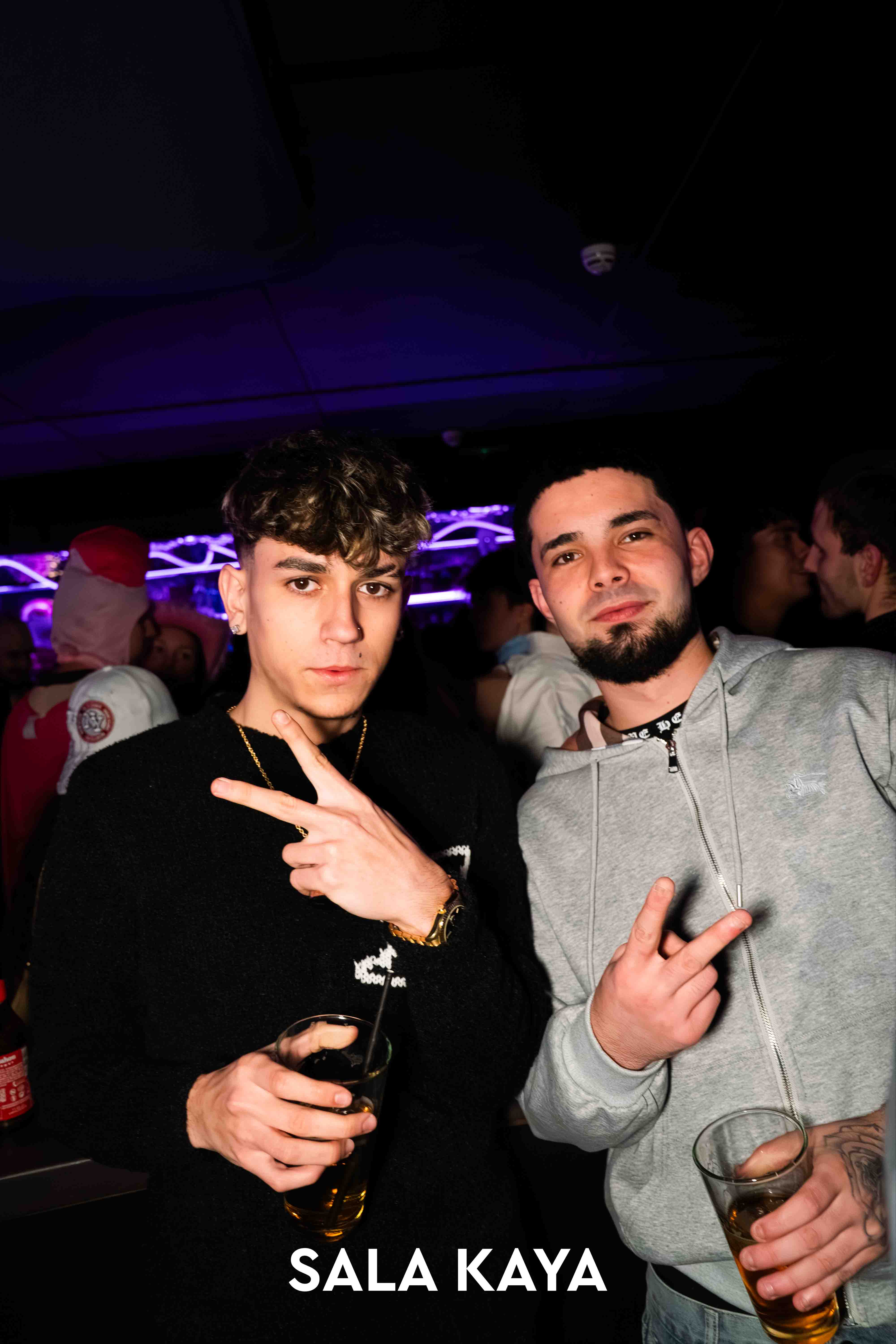 foto de público de CARNAVAL MASCARADE