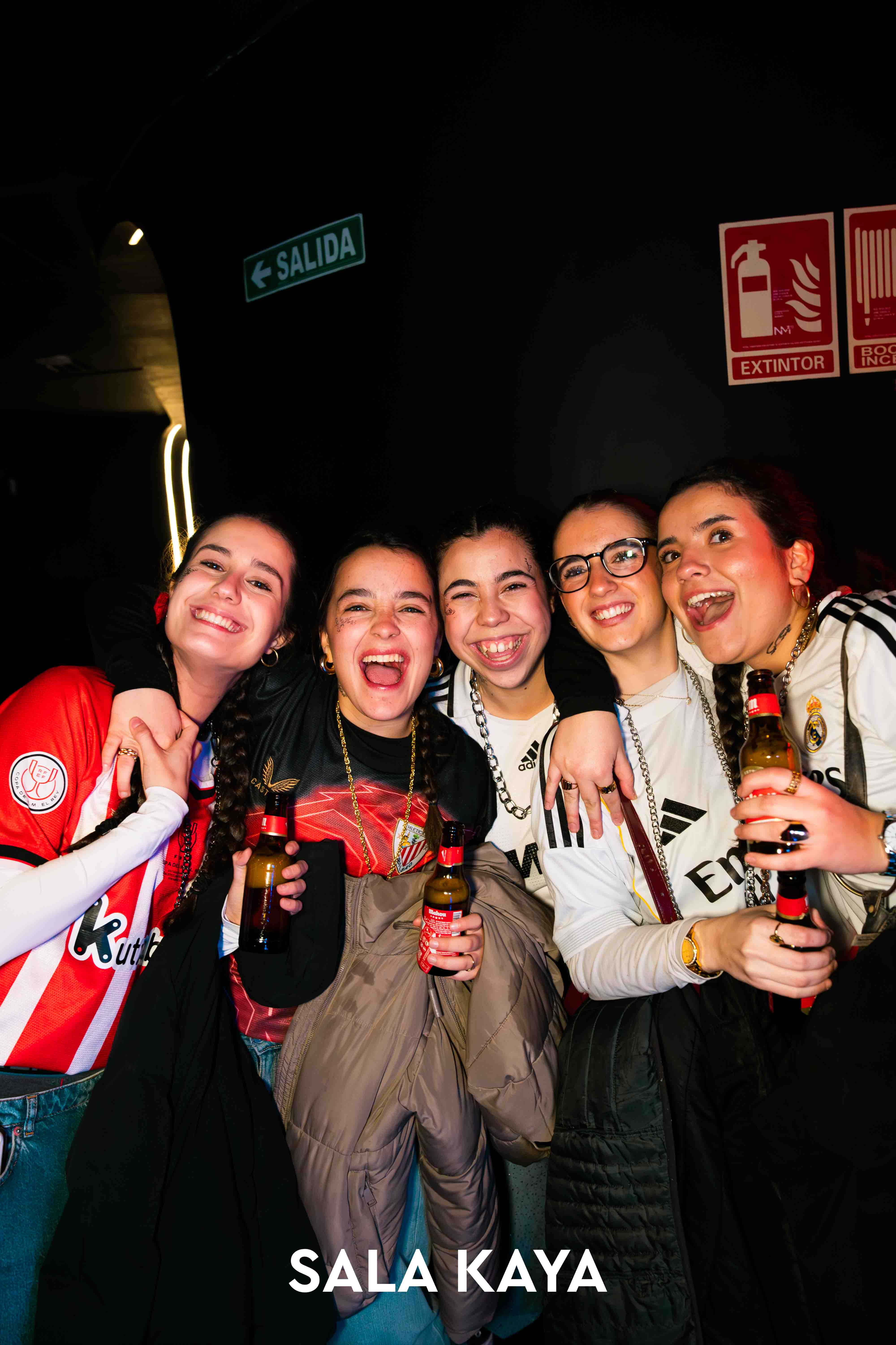 foto de público de CARNAVAL MASCARADE