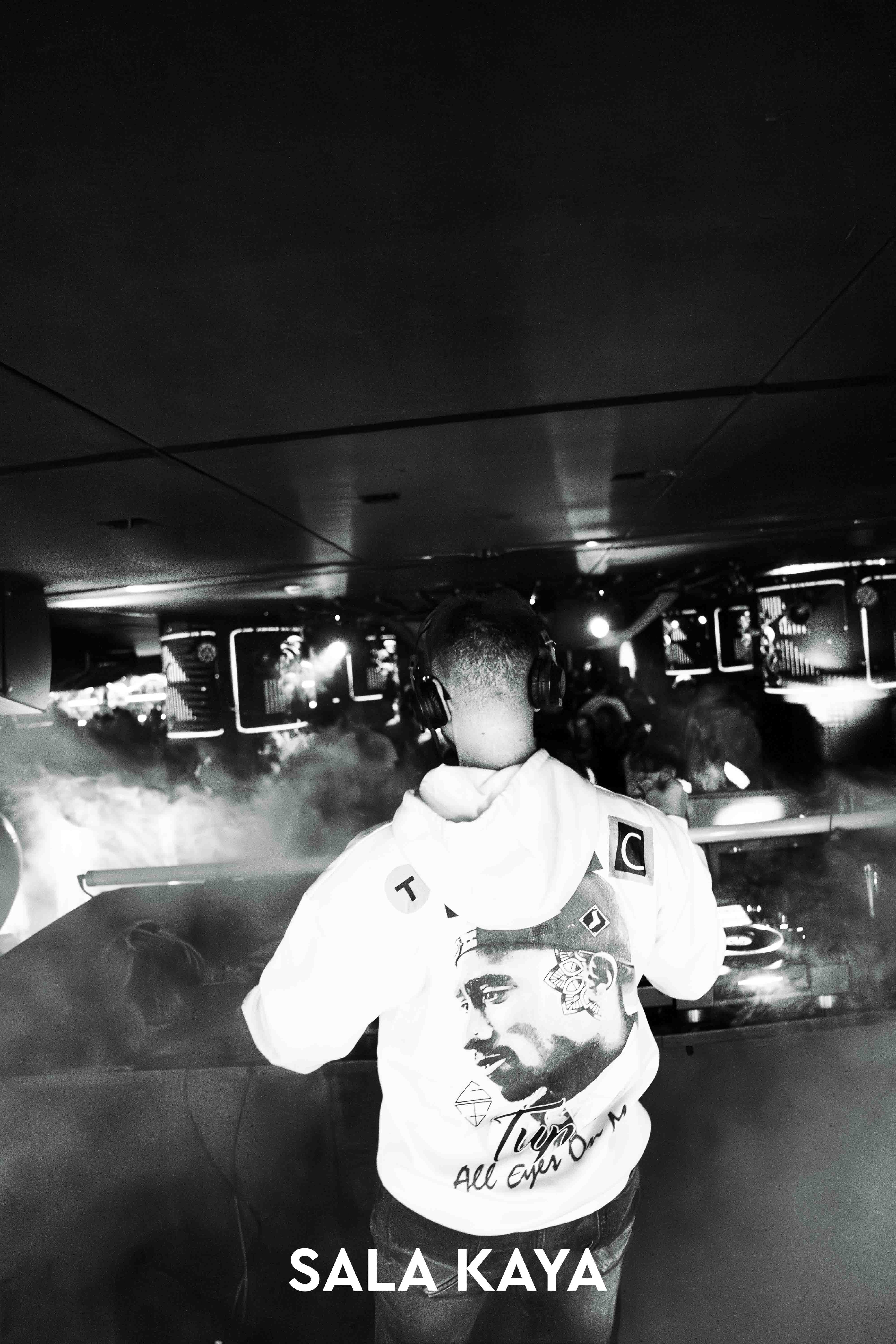 foto de público de CARNAVAL MASCARADE