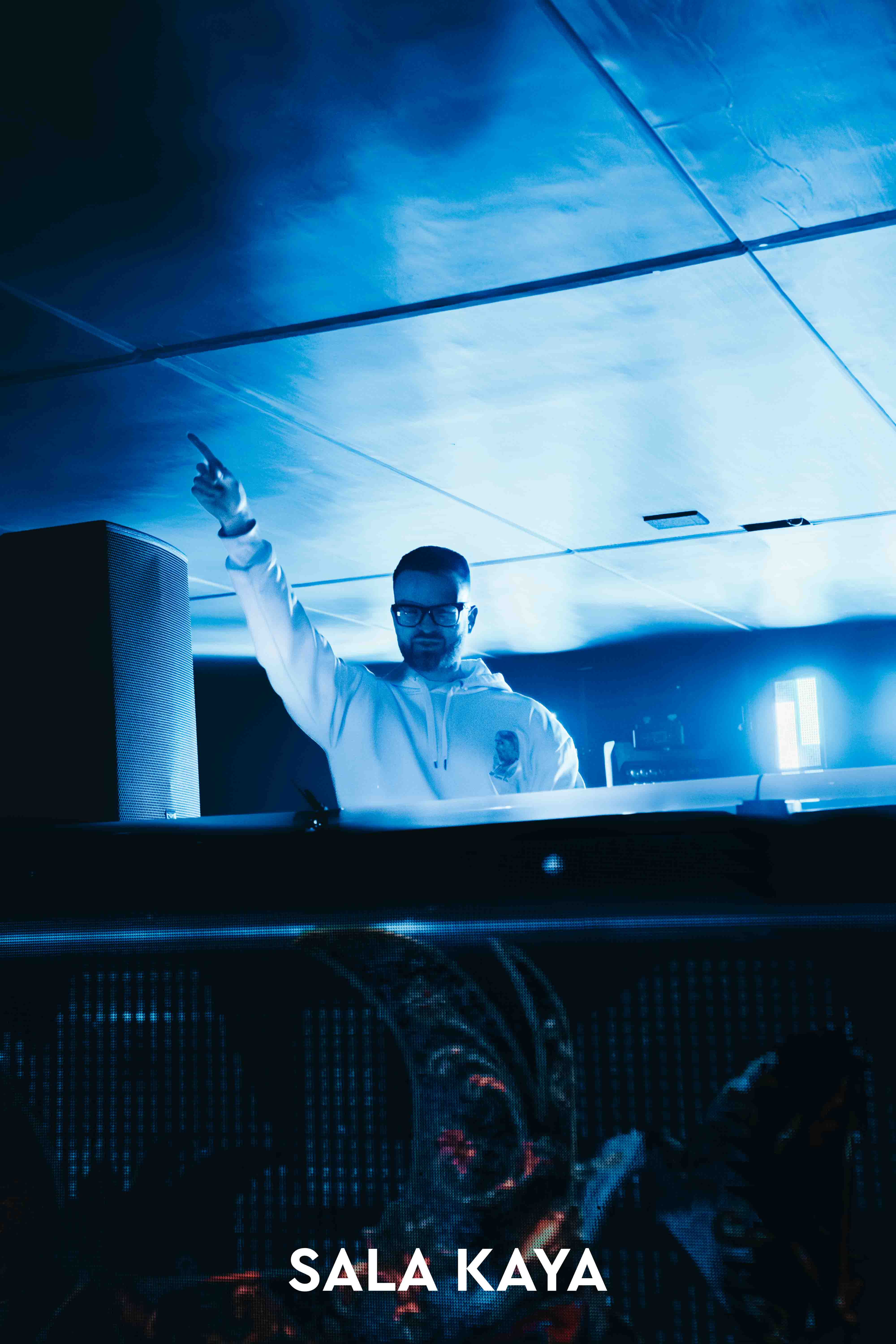 foto de público de CARNAVAL MASCARADE