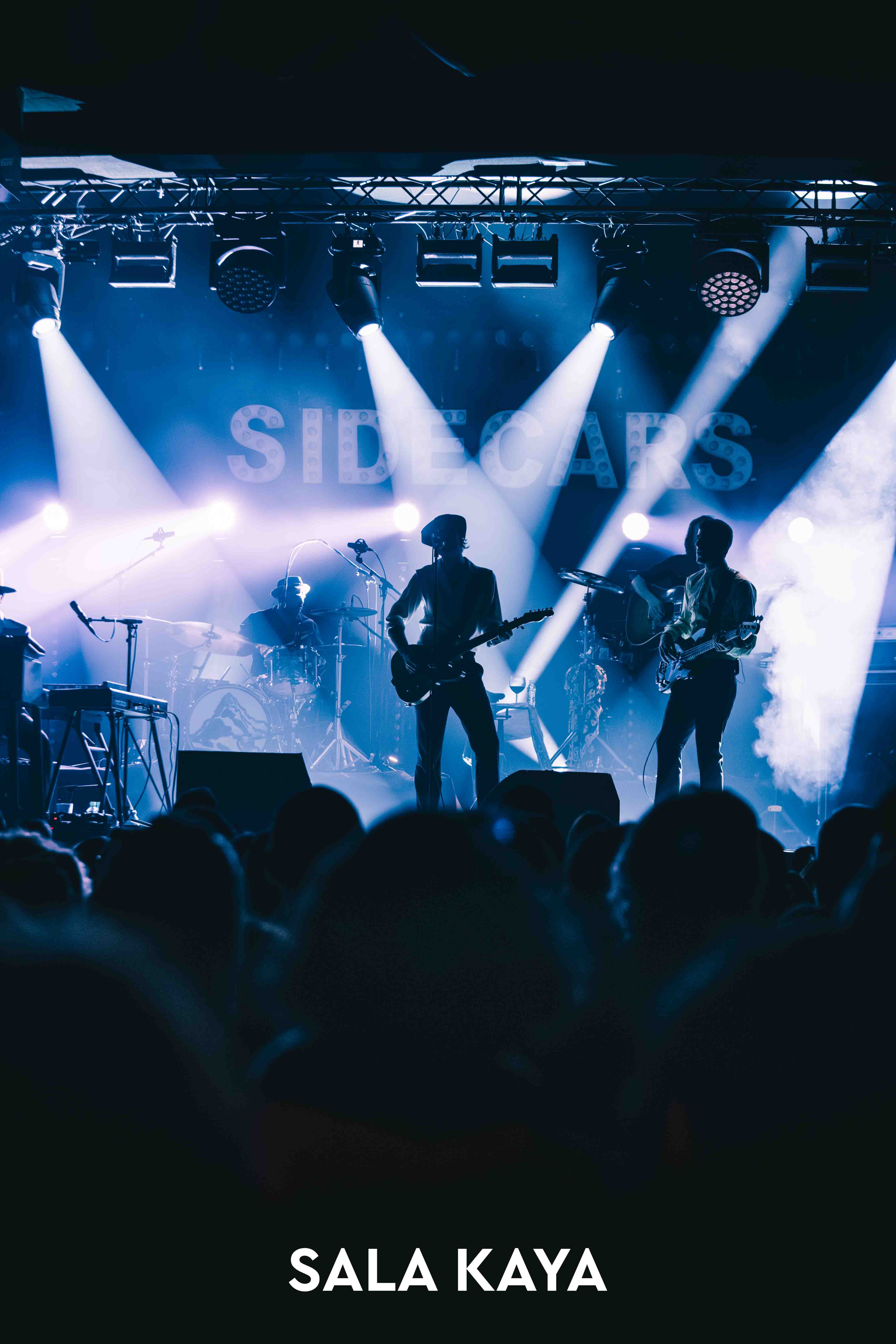 foto de público de SIDECARS