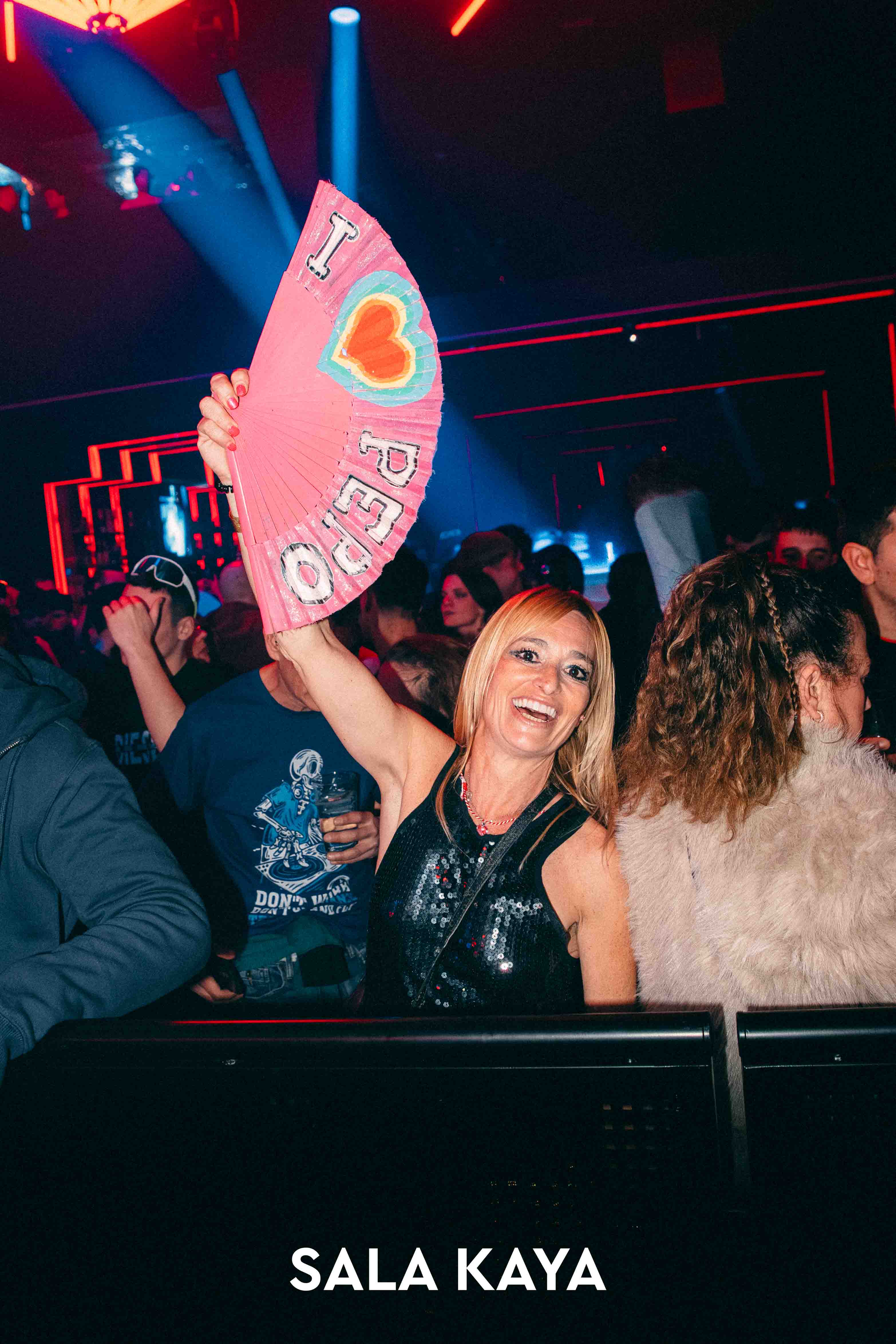 foto de público de CRISTIAN VALERA Y DJ PEPO