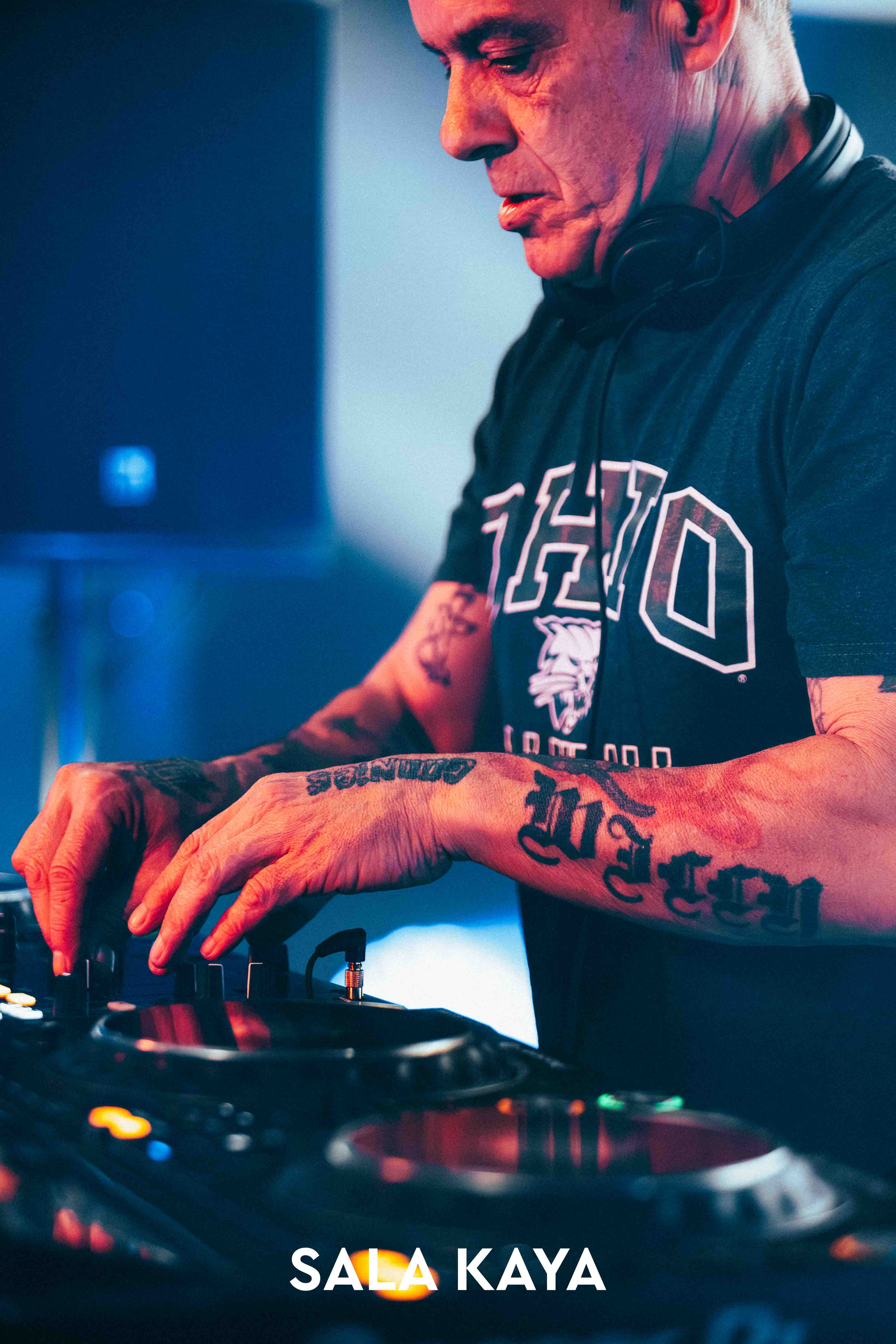 foto de público de CRISTIAN VALERA Y DJ PEPO