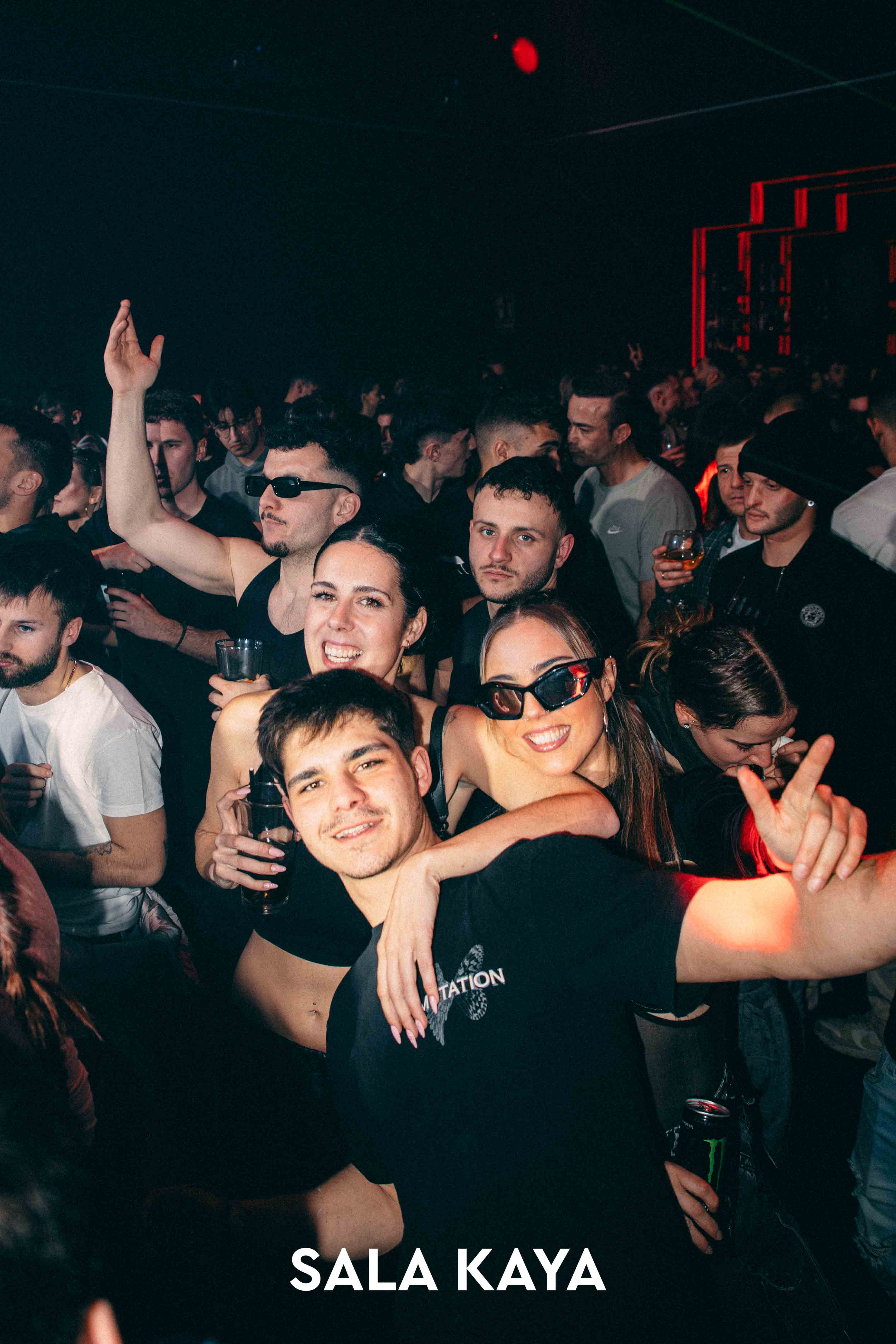 foto de público de CRISTIAN VALERA Y DJ PEPO