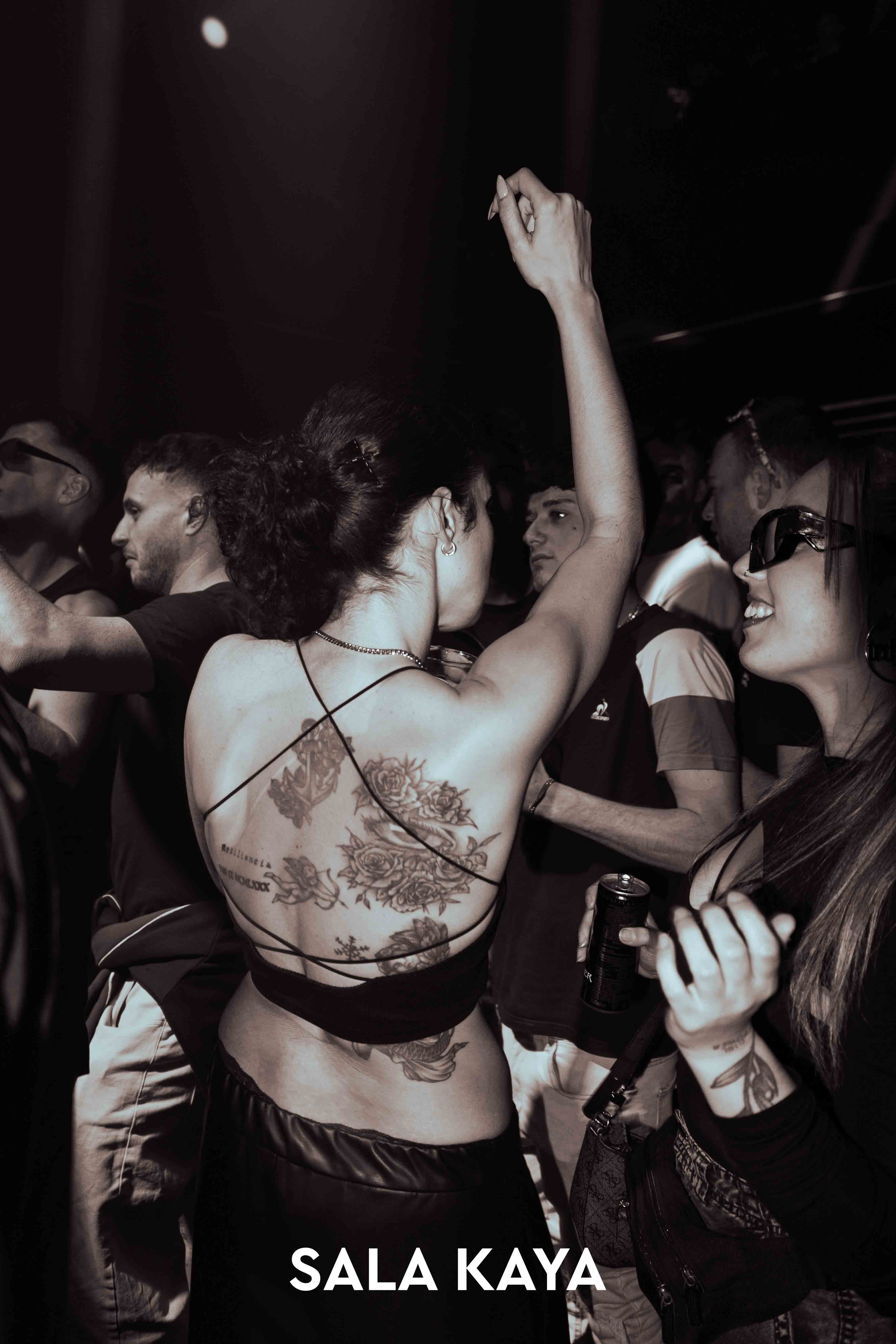 foto de público de CRISTIAN VALERA Y DJ PEPO