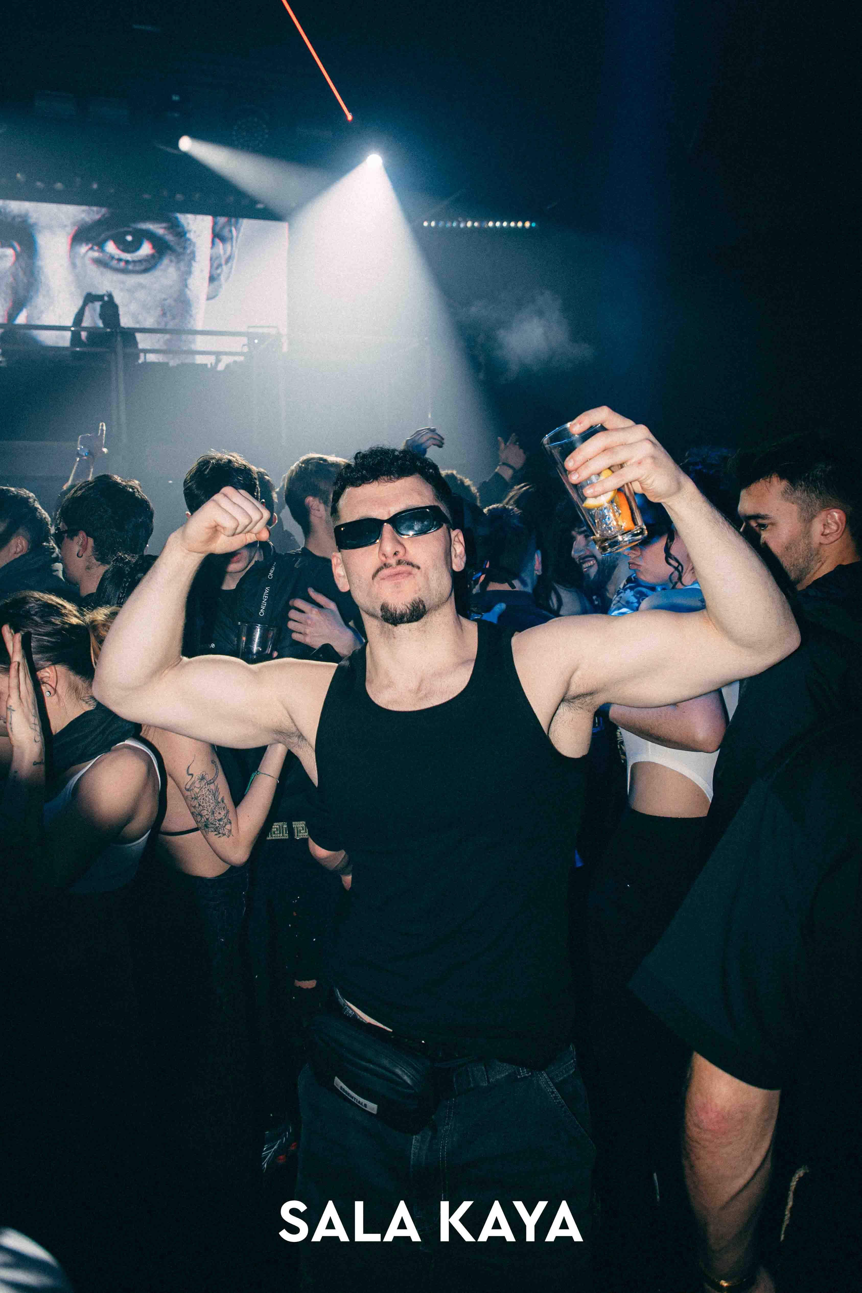 foto de público de CRISTIAN VALERA Y DJ PEPO