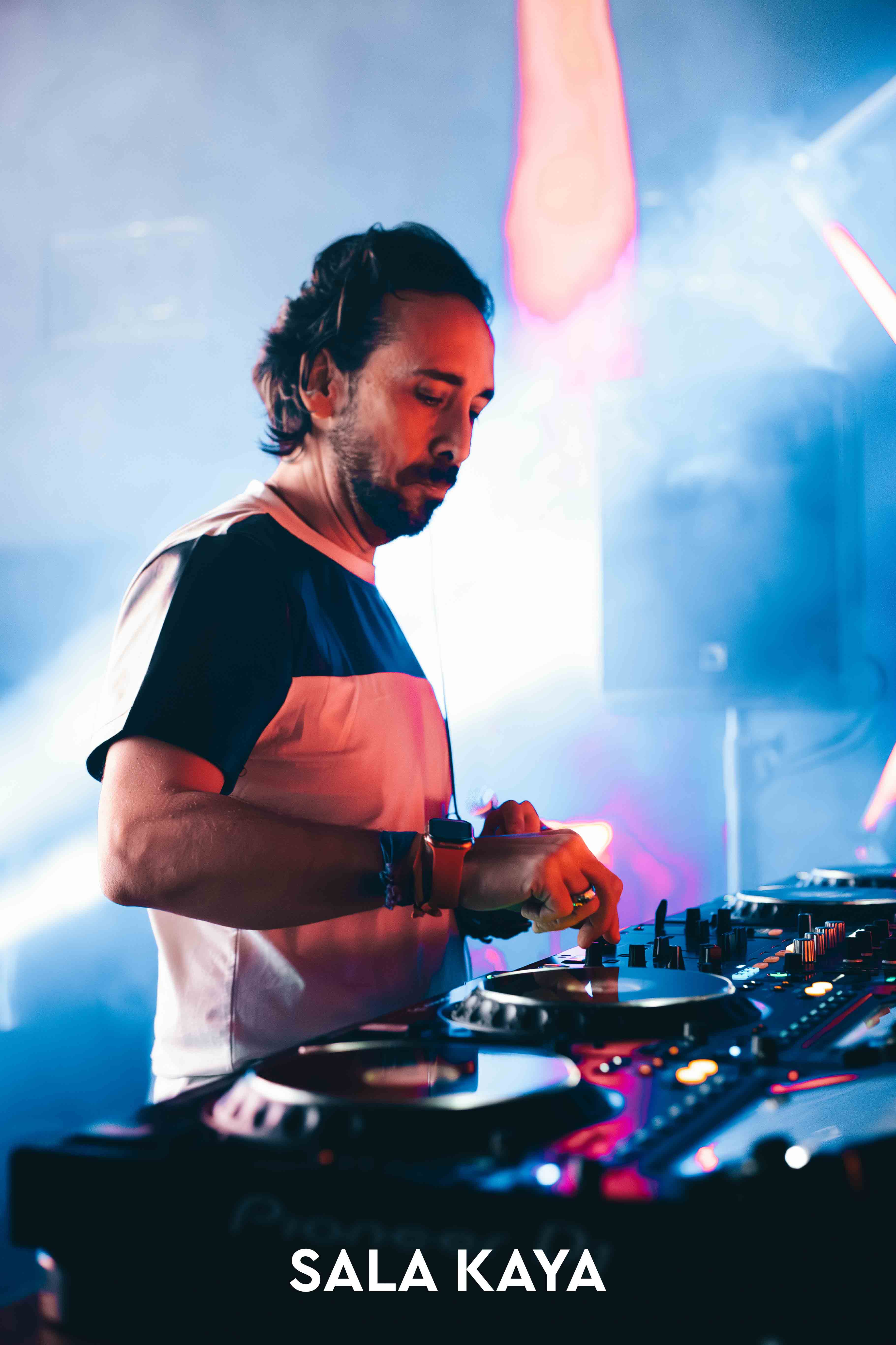 foto de público de CRISTIAN VALERA Y DJ PEPO