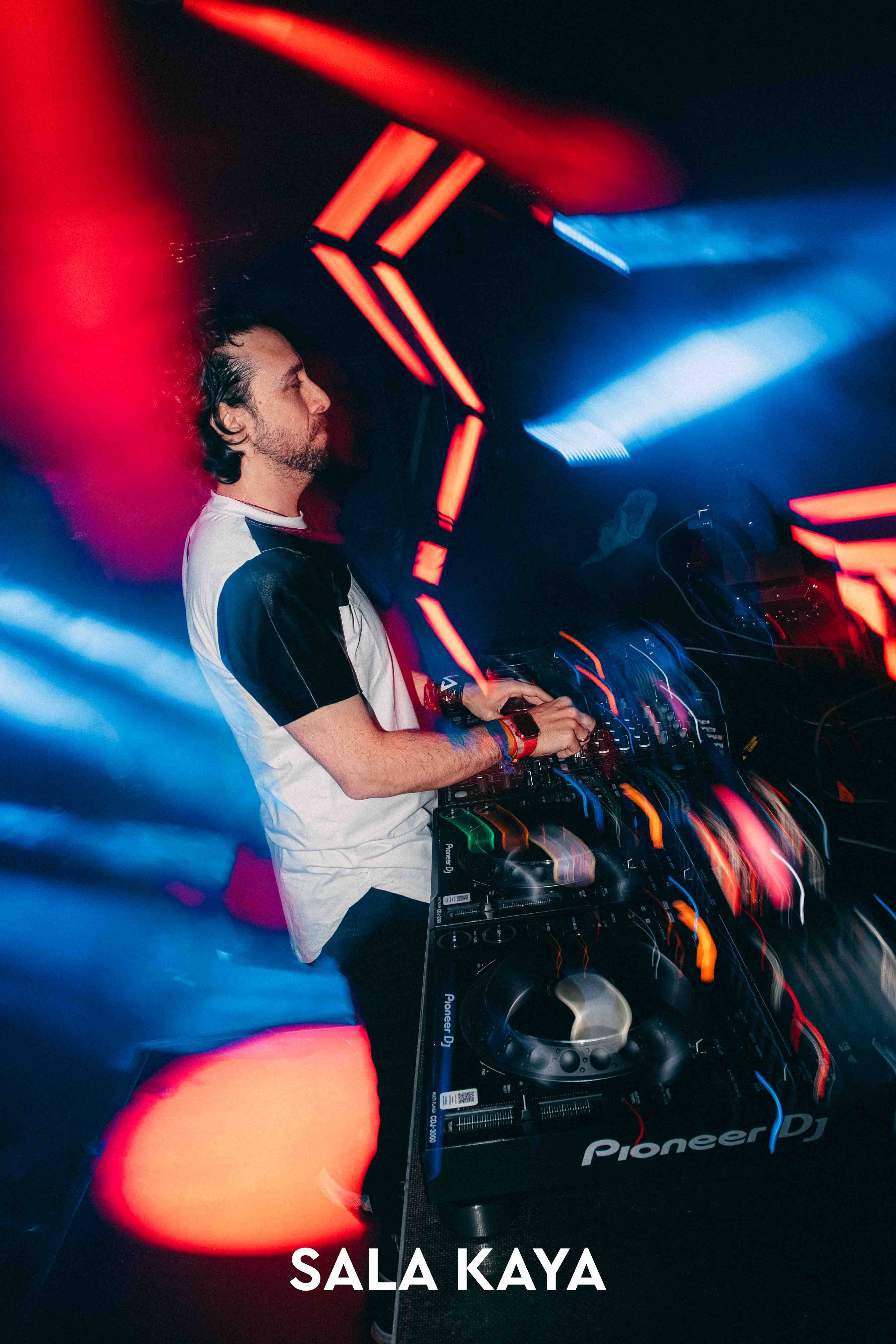 foto de público de CRISTIAN VALERA Y DJ PEPO