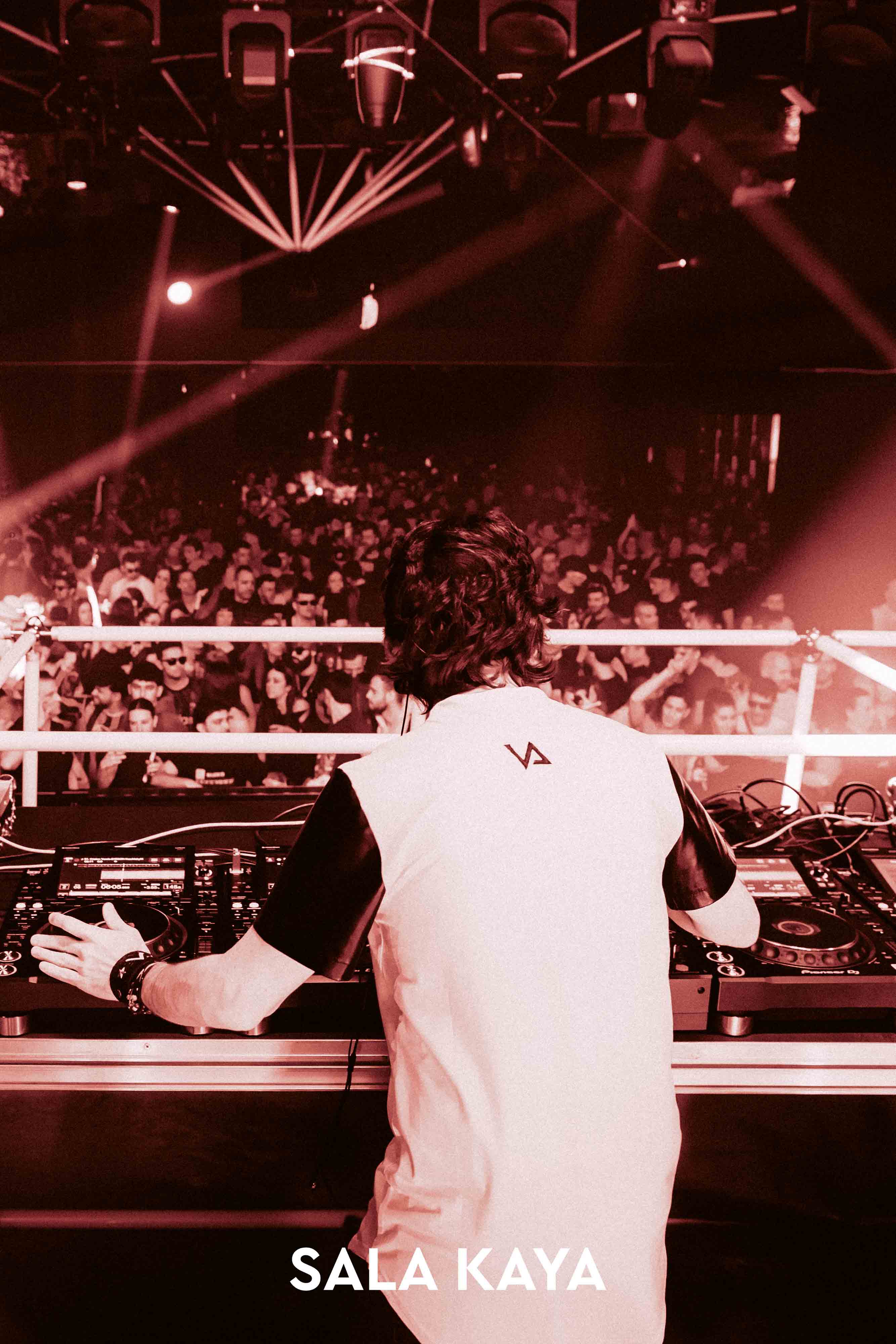 foto de público de CRISTIAN VALERA Y DJ PEPO