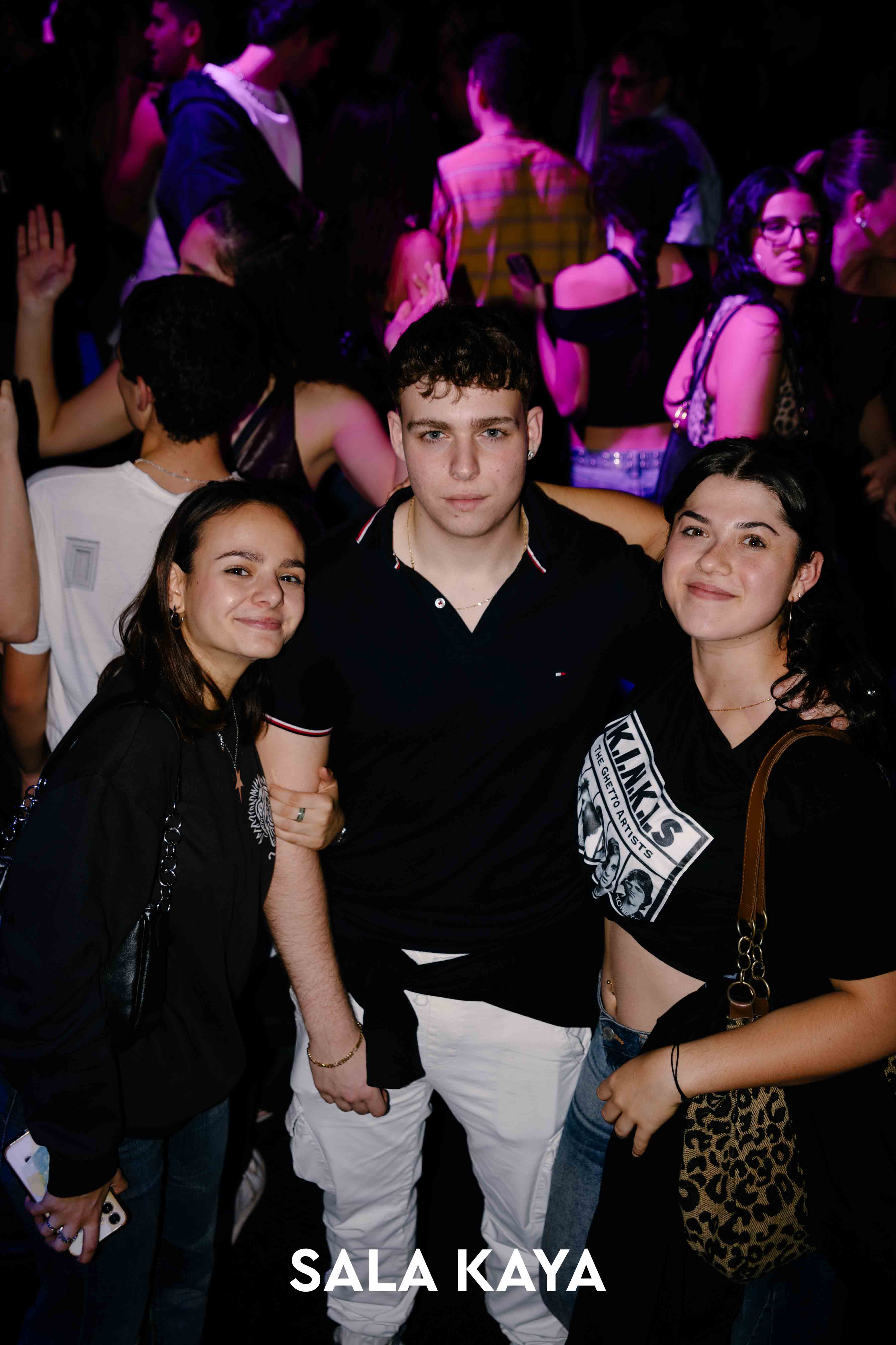 foto de público de DISOBEY