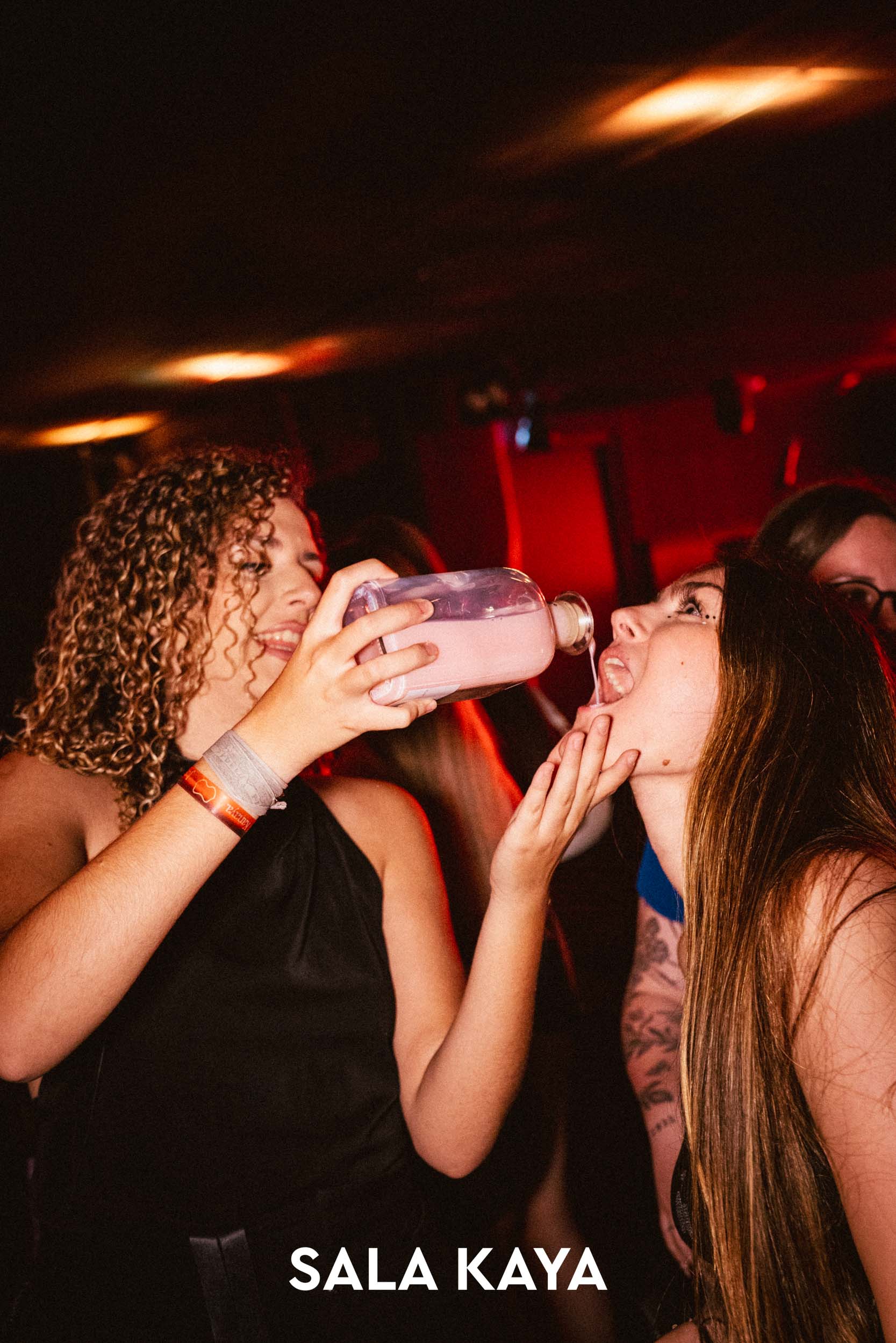 foto de público de LA NO FIESTA DE ANIVERSARIO