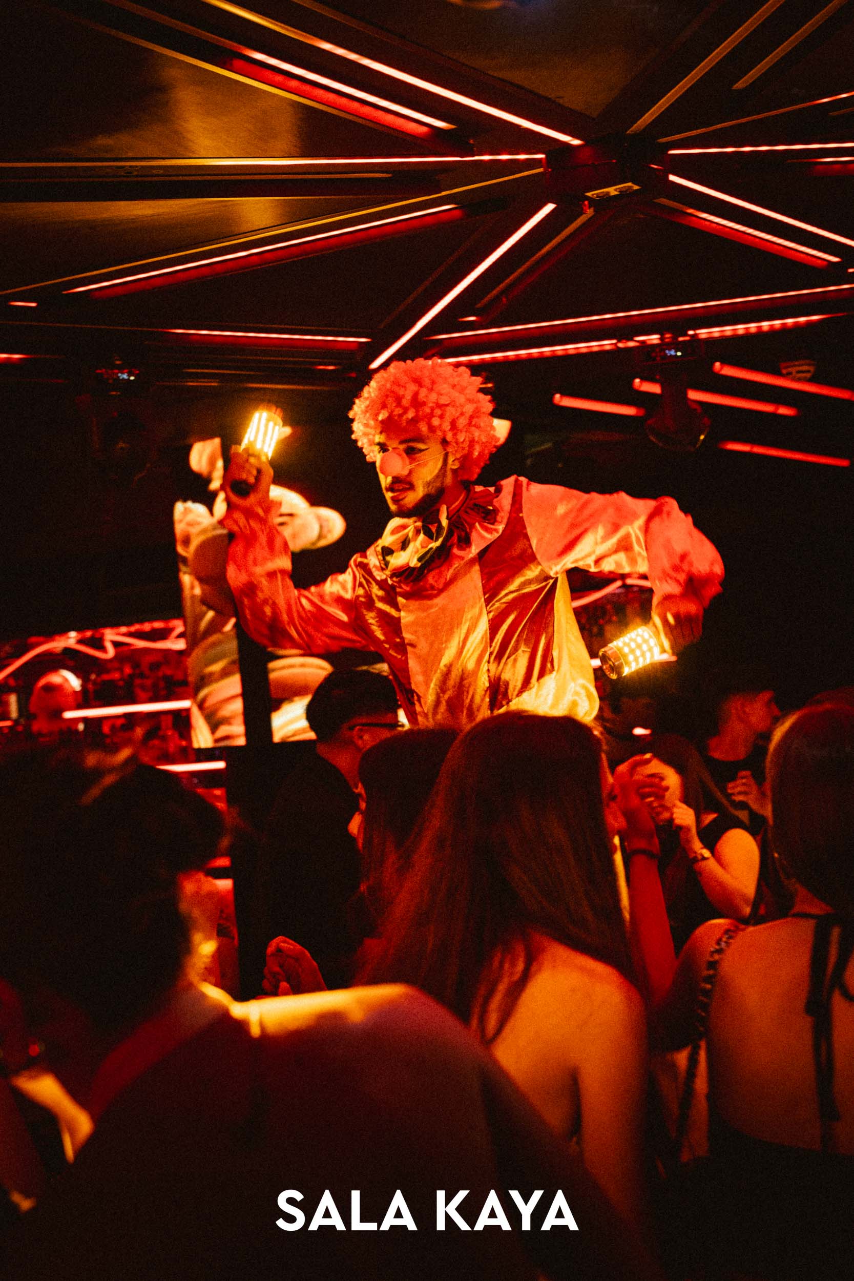 foto de público de LA NO FIESTA DE ANIVERSARIO