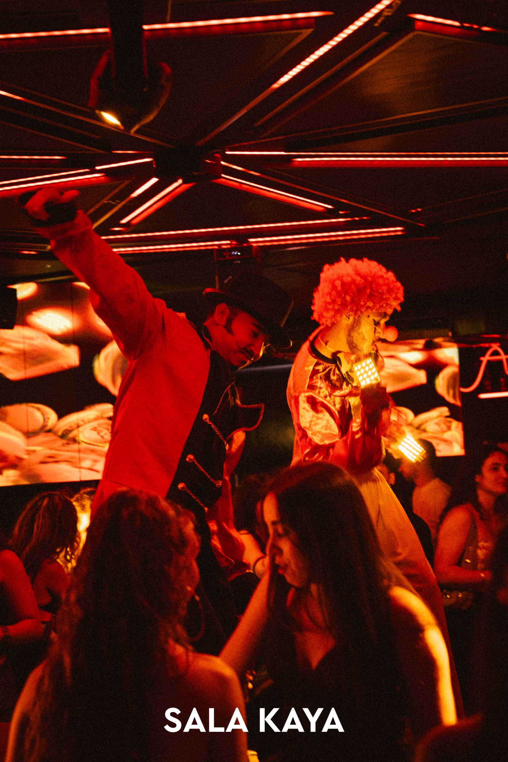 foto de público de LA NO FIESTA DE ANIVERSARIO