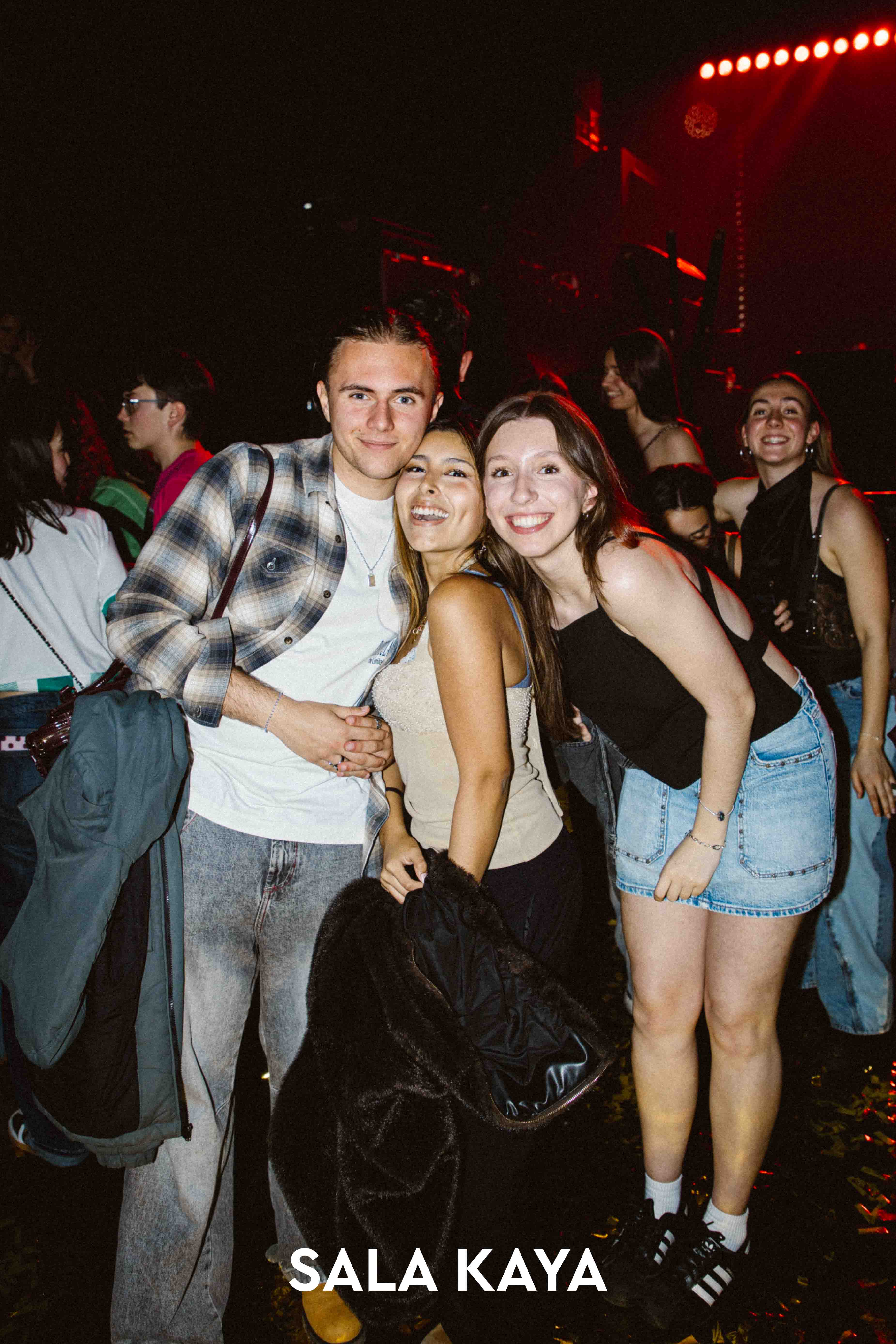 foto de público de LA NO FIESTA