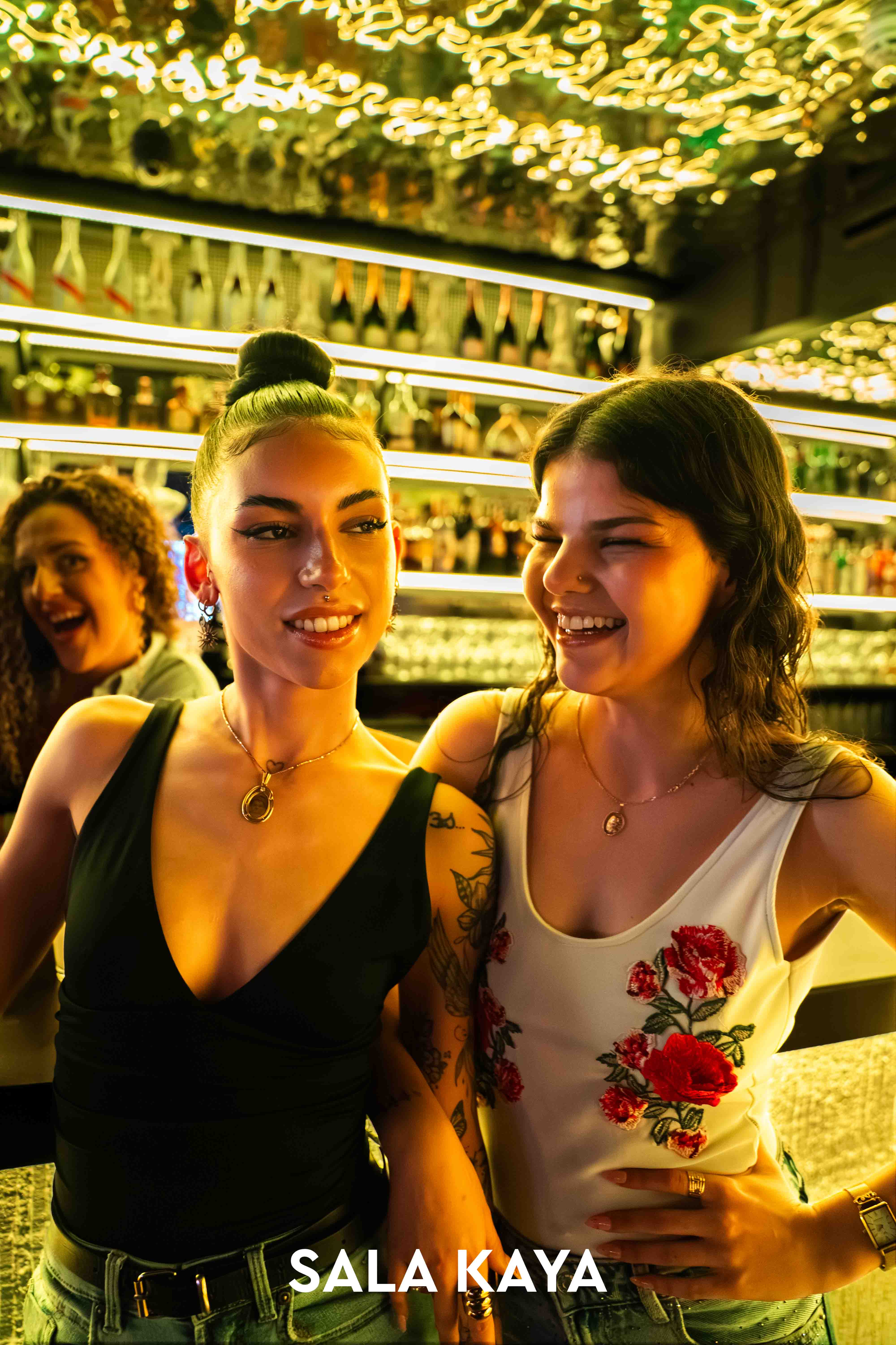 foto de público de HELLO MONDAY