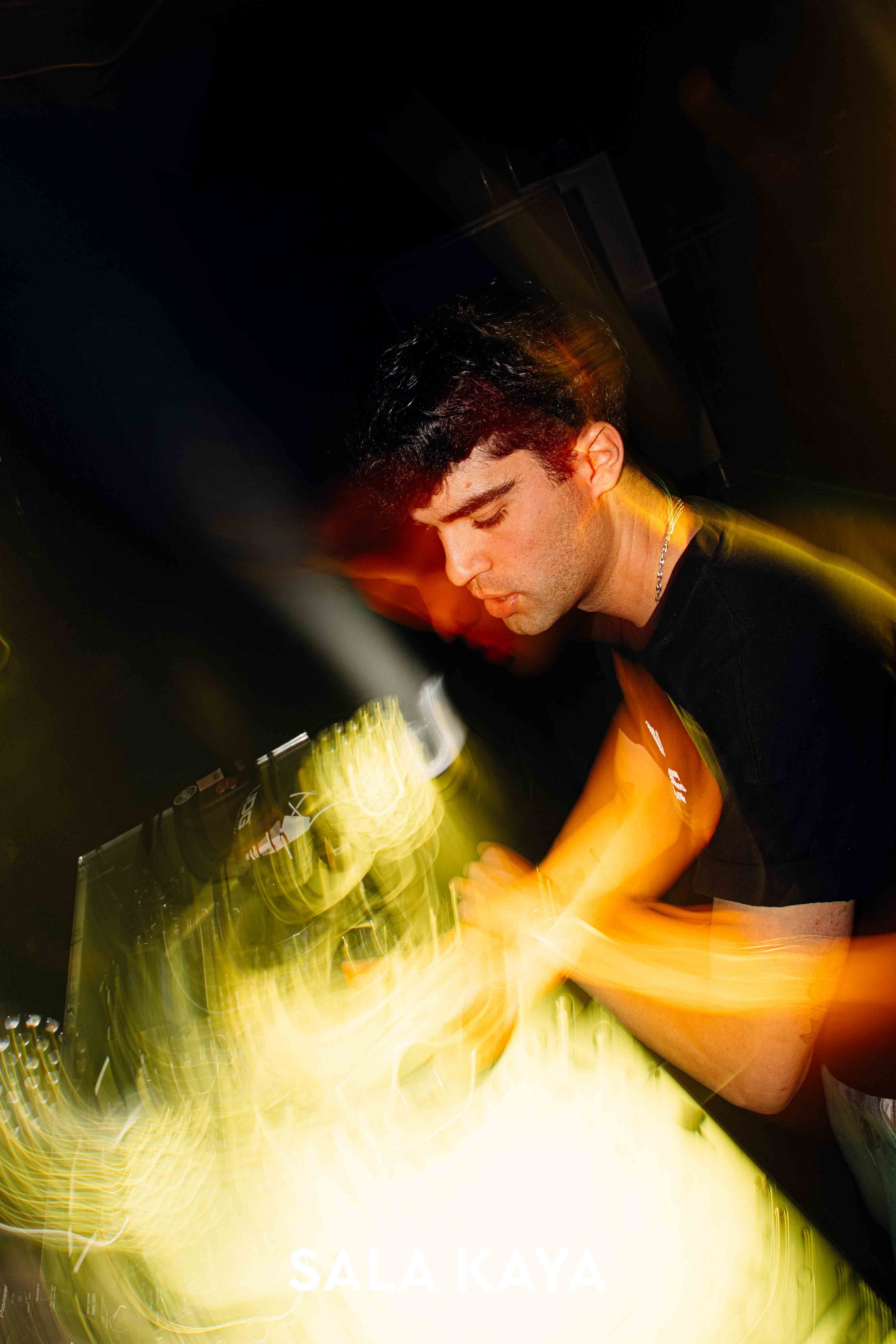 foto de público de HELLO MONDAY