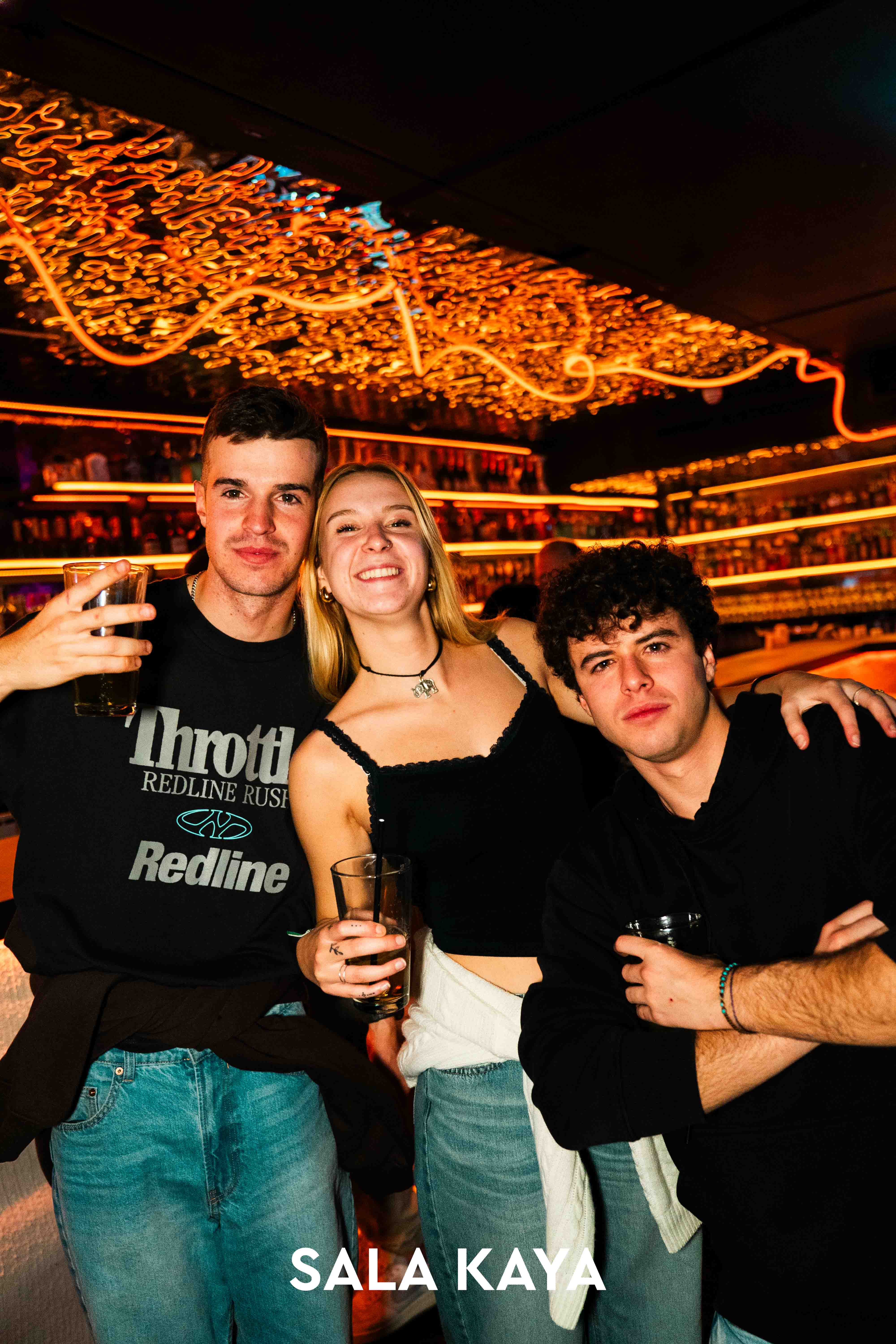 foto de público de HENRY MENDEZ