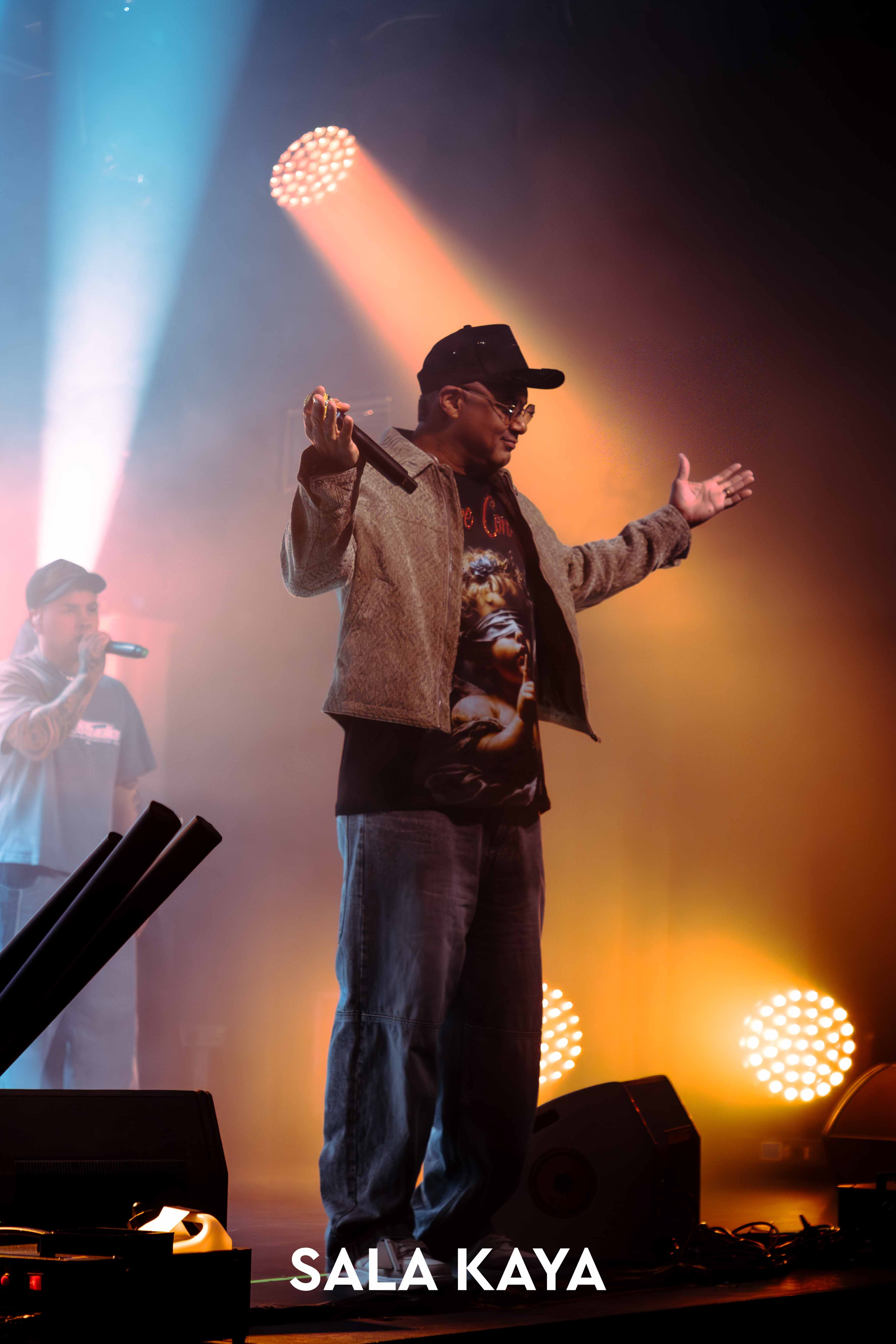 foto de público de HENRY MENDEZ