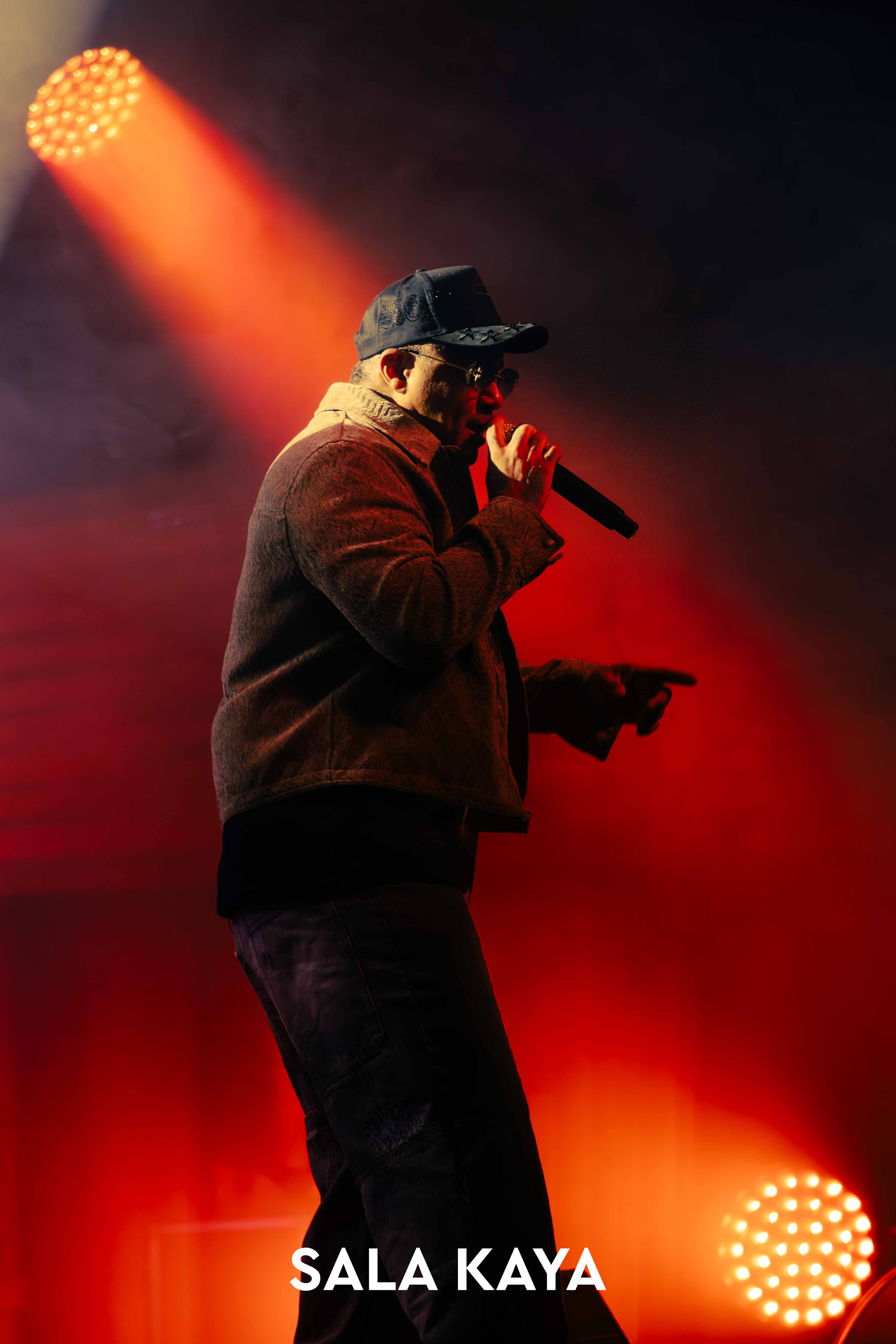 foto de público de HENRY MENDEZ