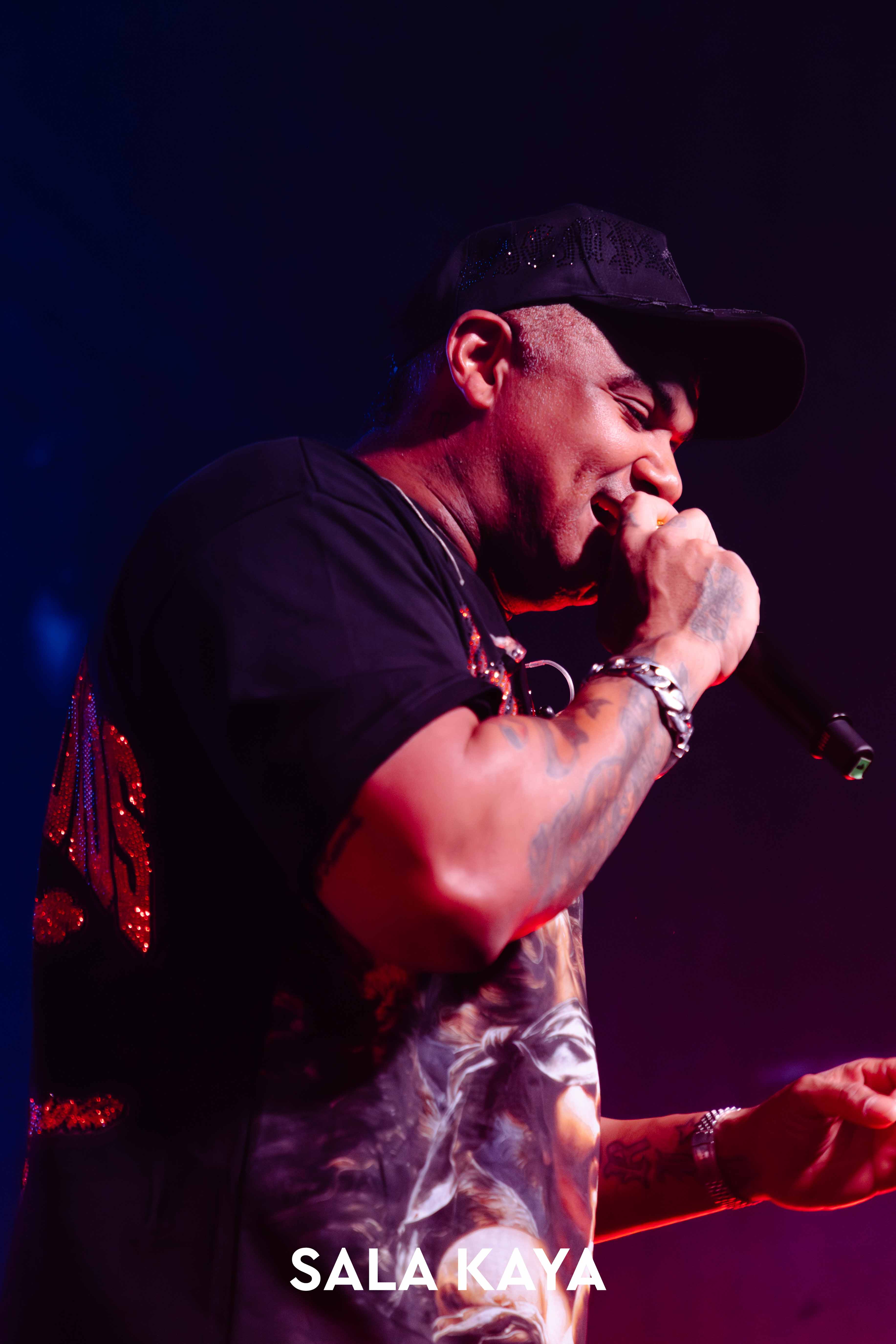 foto de público de HENRY MENDEZ