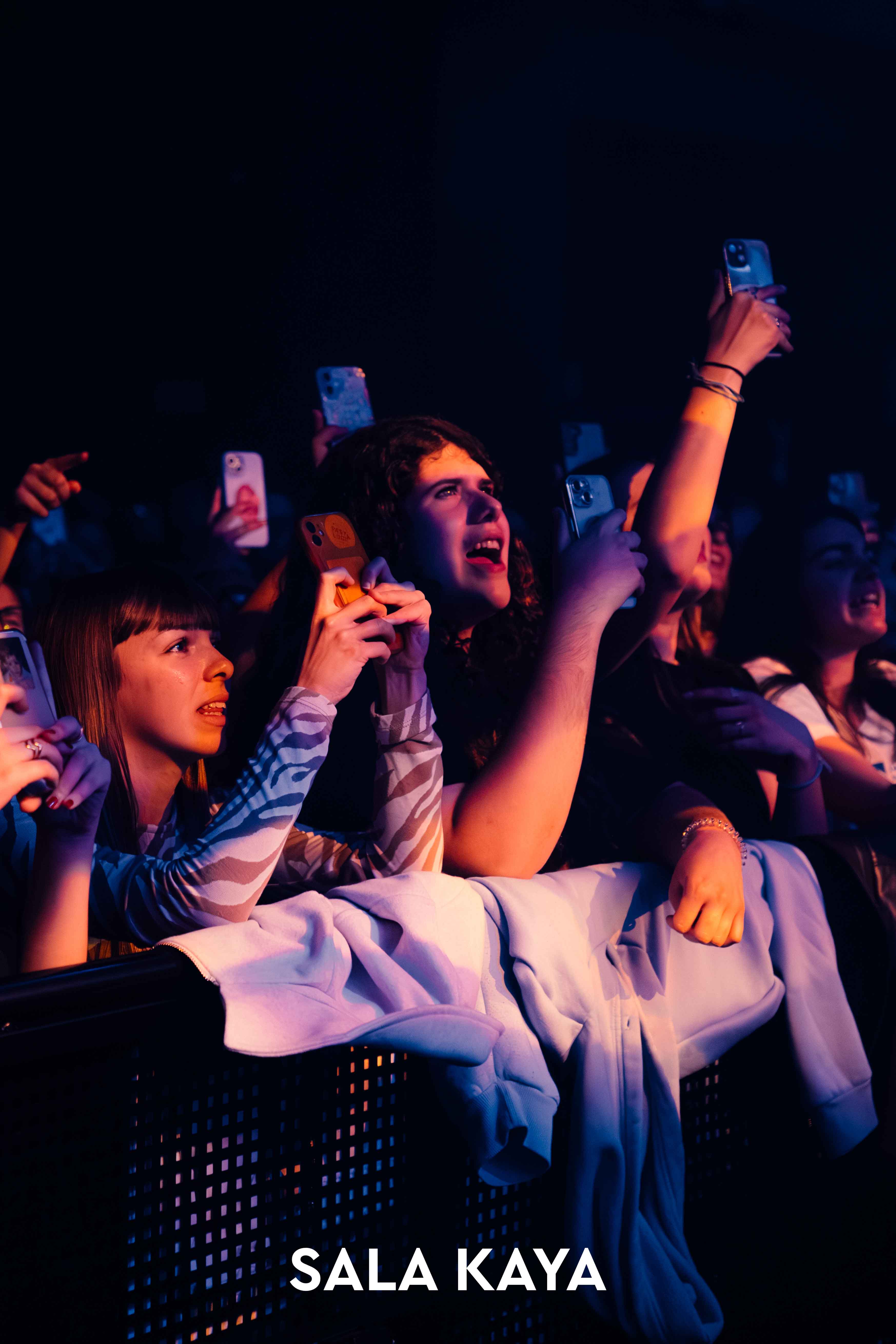 foto de público de HENS