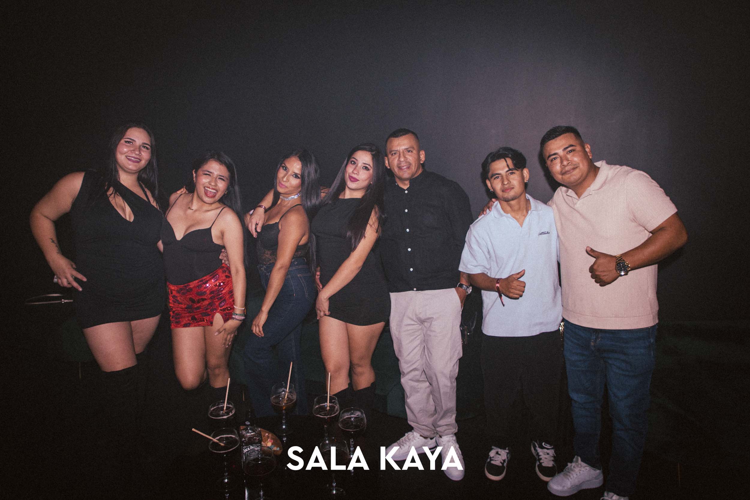 foto de público de REMEMBER REGGAETON VOL 8