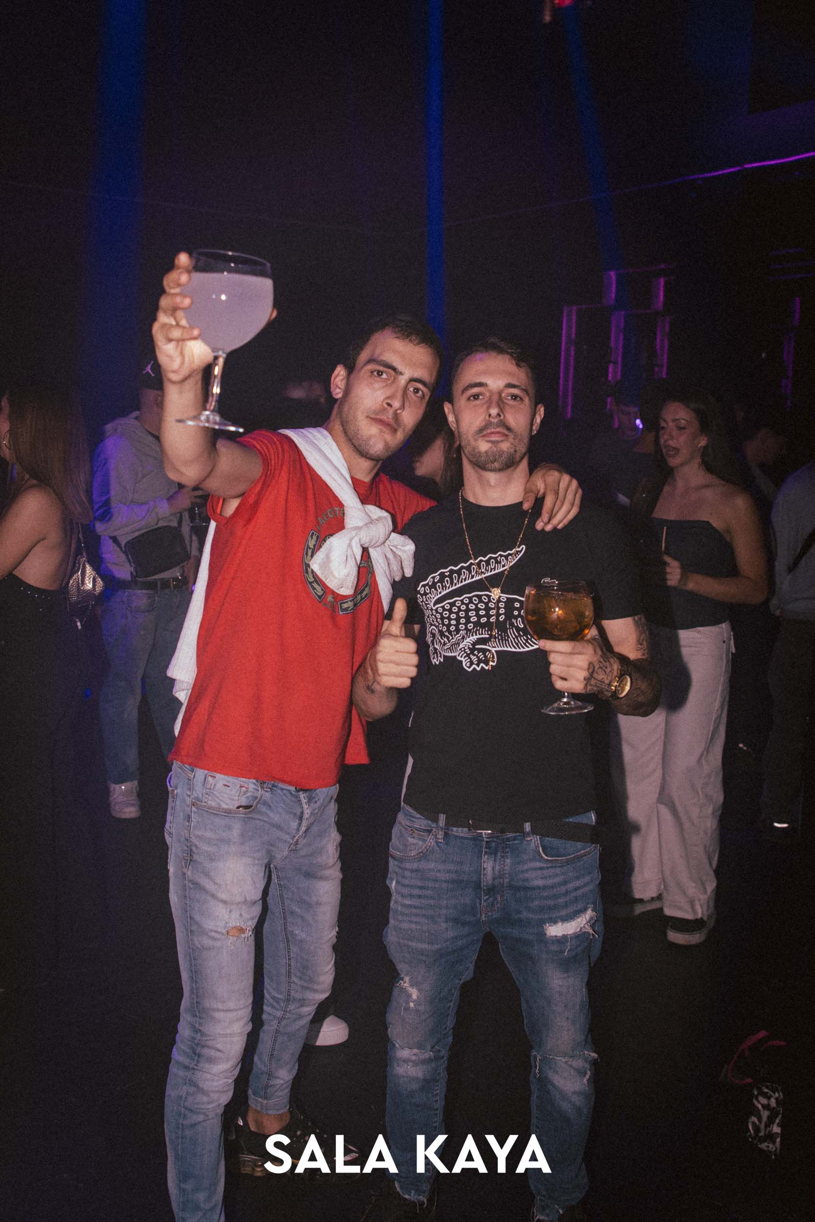 foto de público de REMEMBER REGGAETON VOL 8