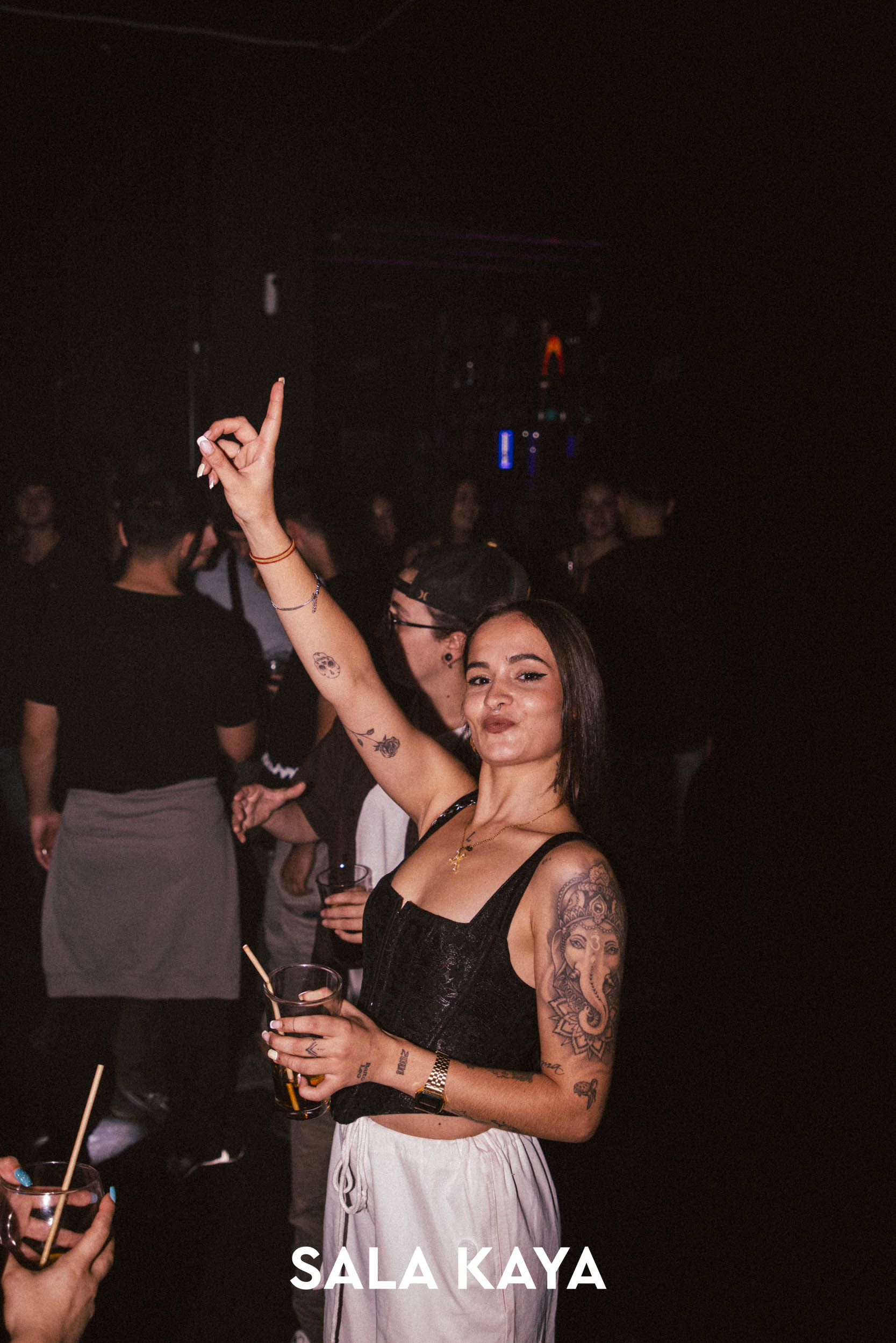 foto de público de REMEMBER REGGAETON VOL 8